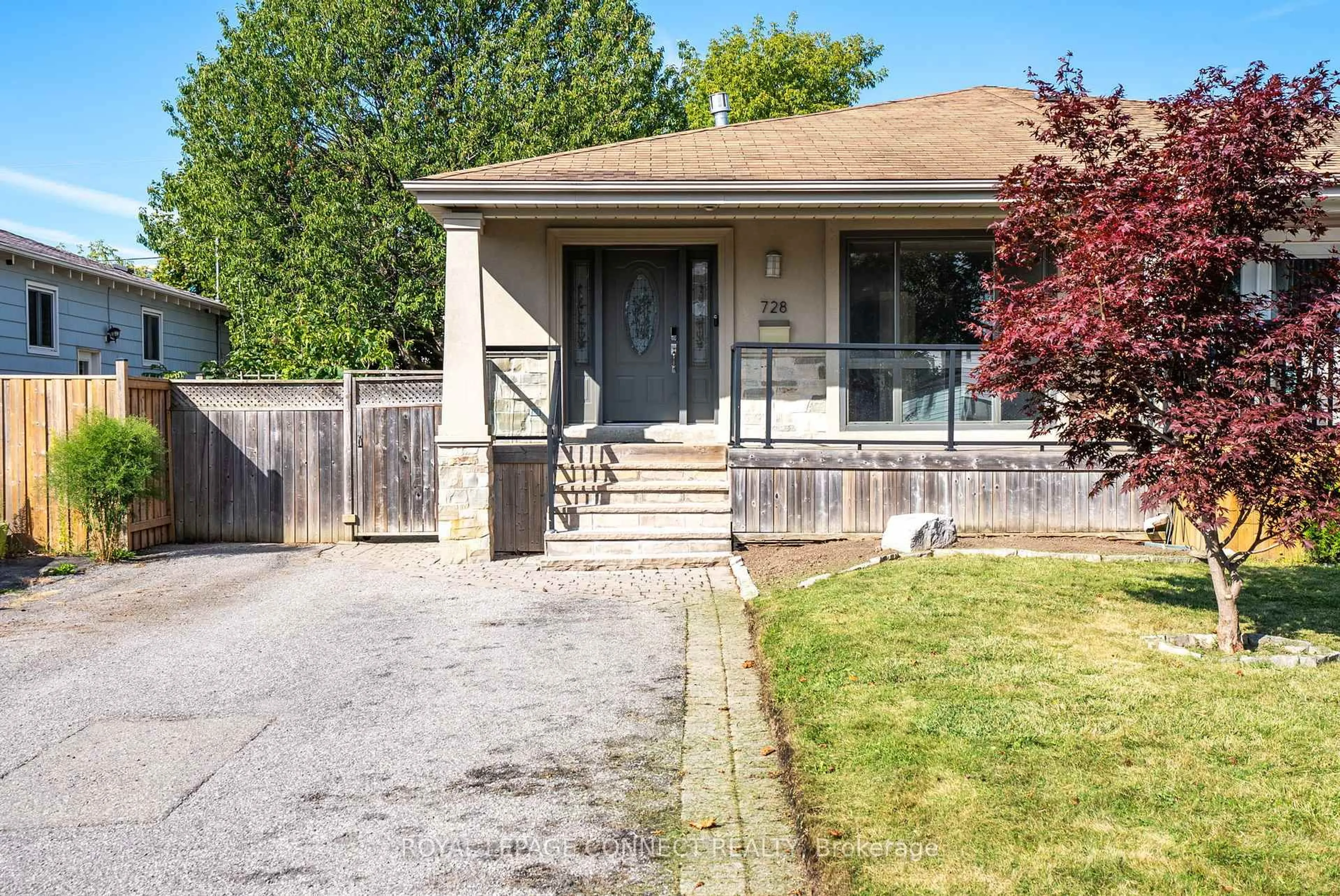 Unknown for 728 Cortez Ave, Pickering Ontario L1W 1Y4