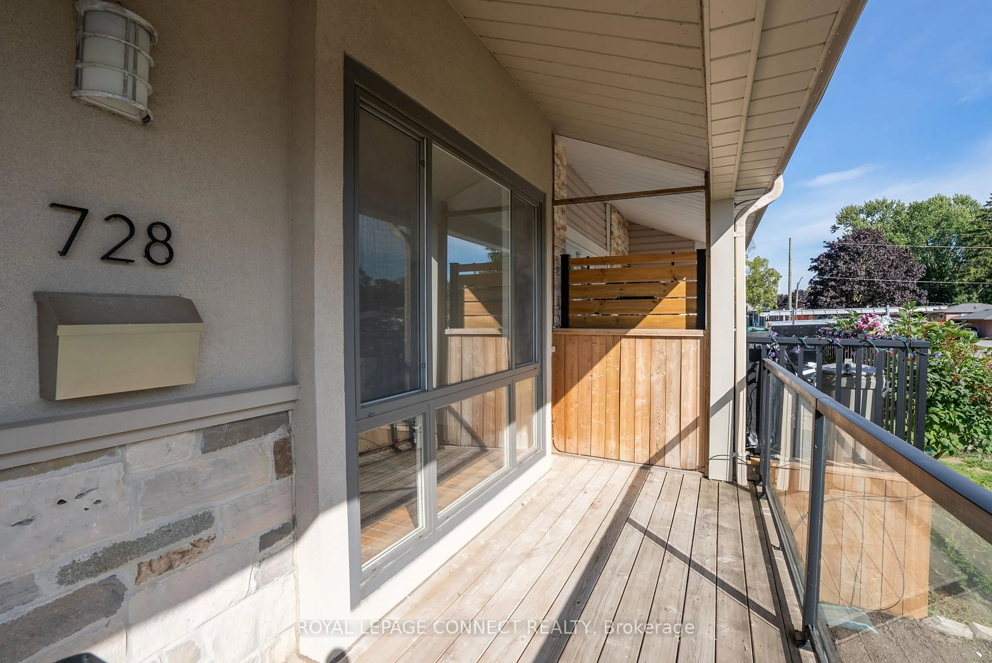 Balcony in the apartment, street for 728 Cortez Ave, Pickering Ontario L1W 1Y4