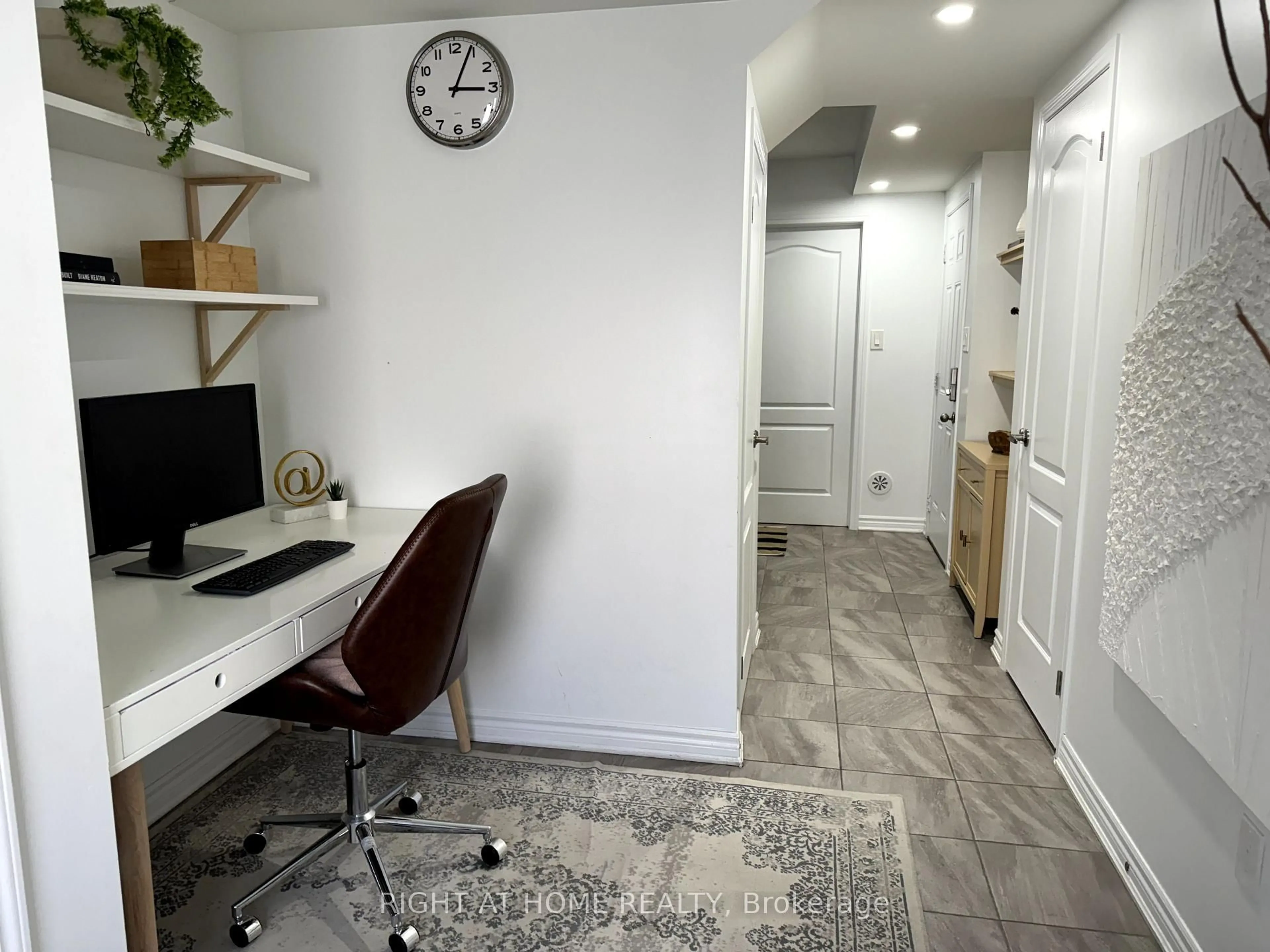 A pic of a room for 72 Ayers Cres, Toronto Ontario M1L 0C4