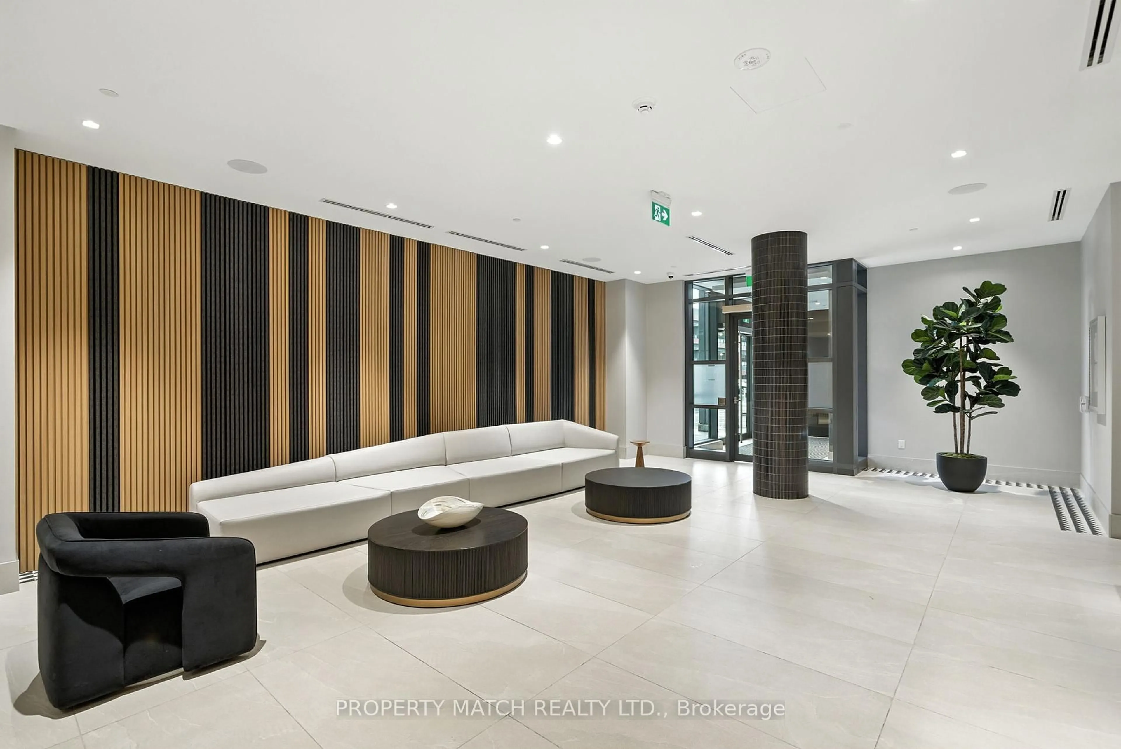 Lobby for 2545 Simcoe St #802, Oshawa Ontario L1L 0W3