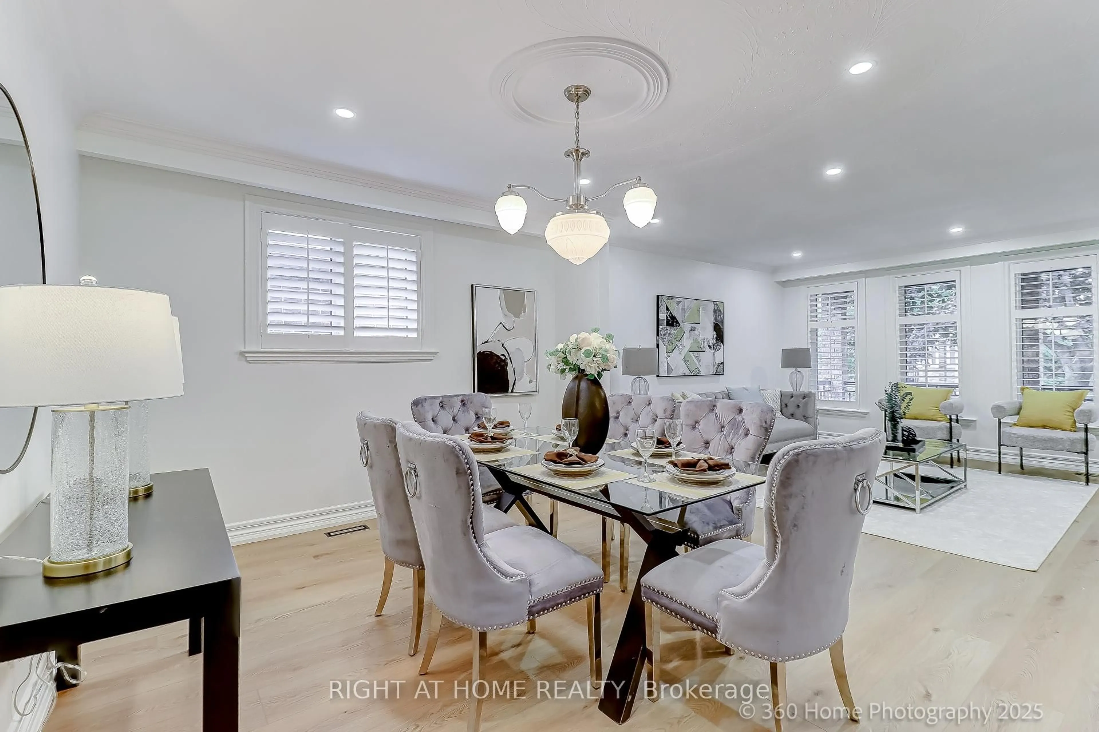 Dining room, unknown for 44 Beamsville Dr, Toronto Ontario M1T 3S2
