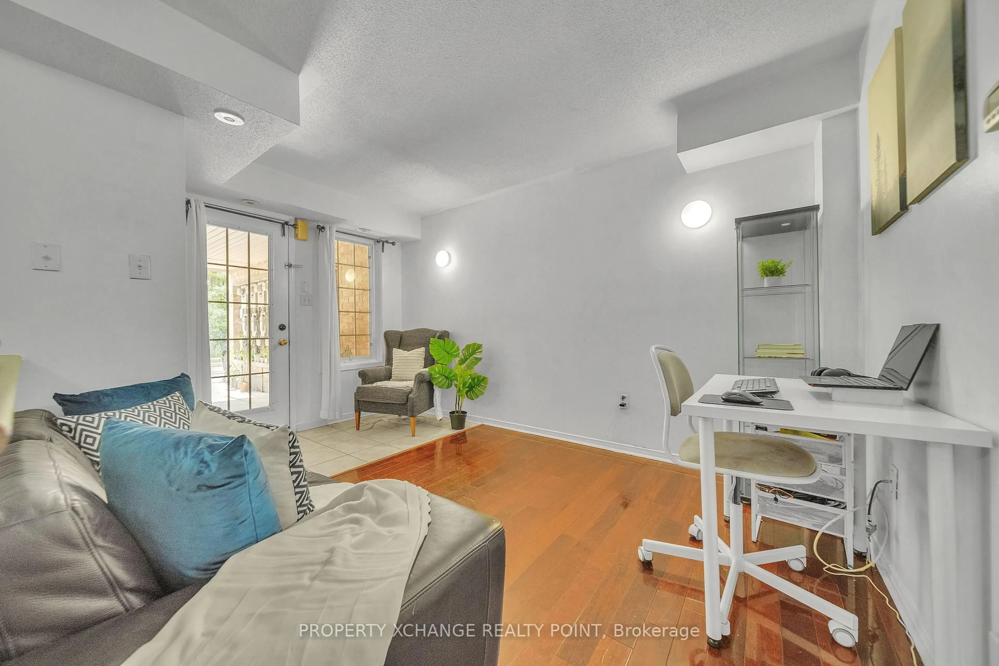 Living room with furniture, unknown for 42 Pinery Tr #38, Toronto Ontario M1B 6H9