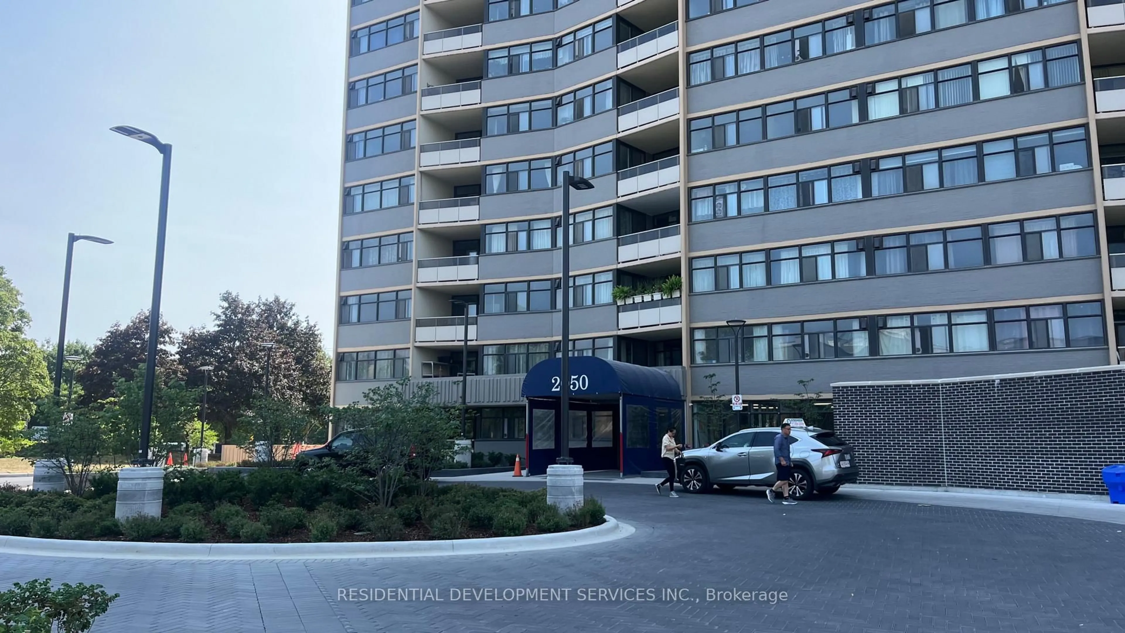 Unknown for 2050 Bridletowne Circ #201, Toronto Ontario M1W 2V5
