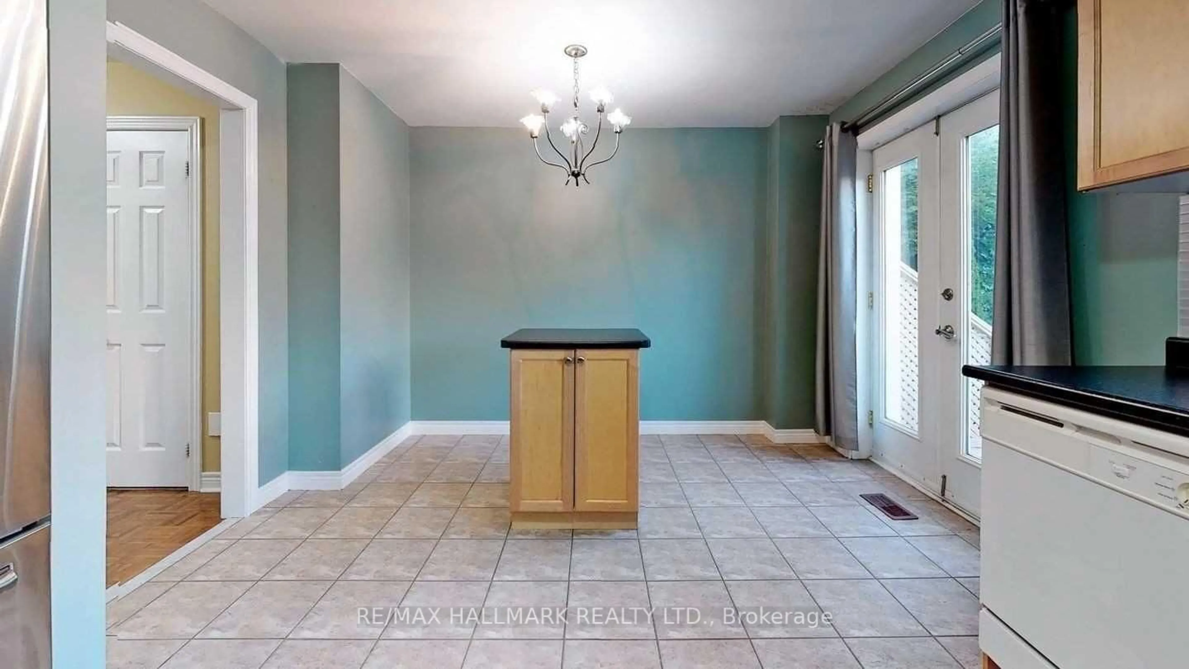 A pic of a room for 29 Tollgate Mews, Toronto Ontario M1M 3X5