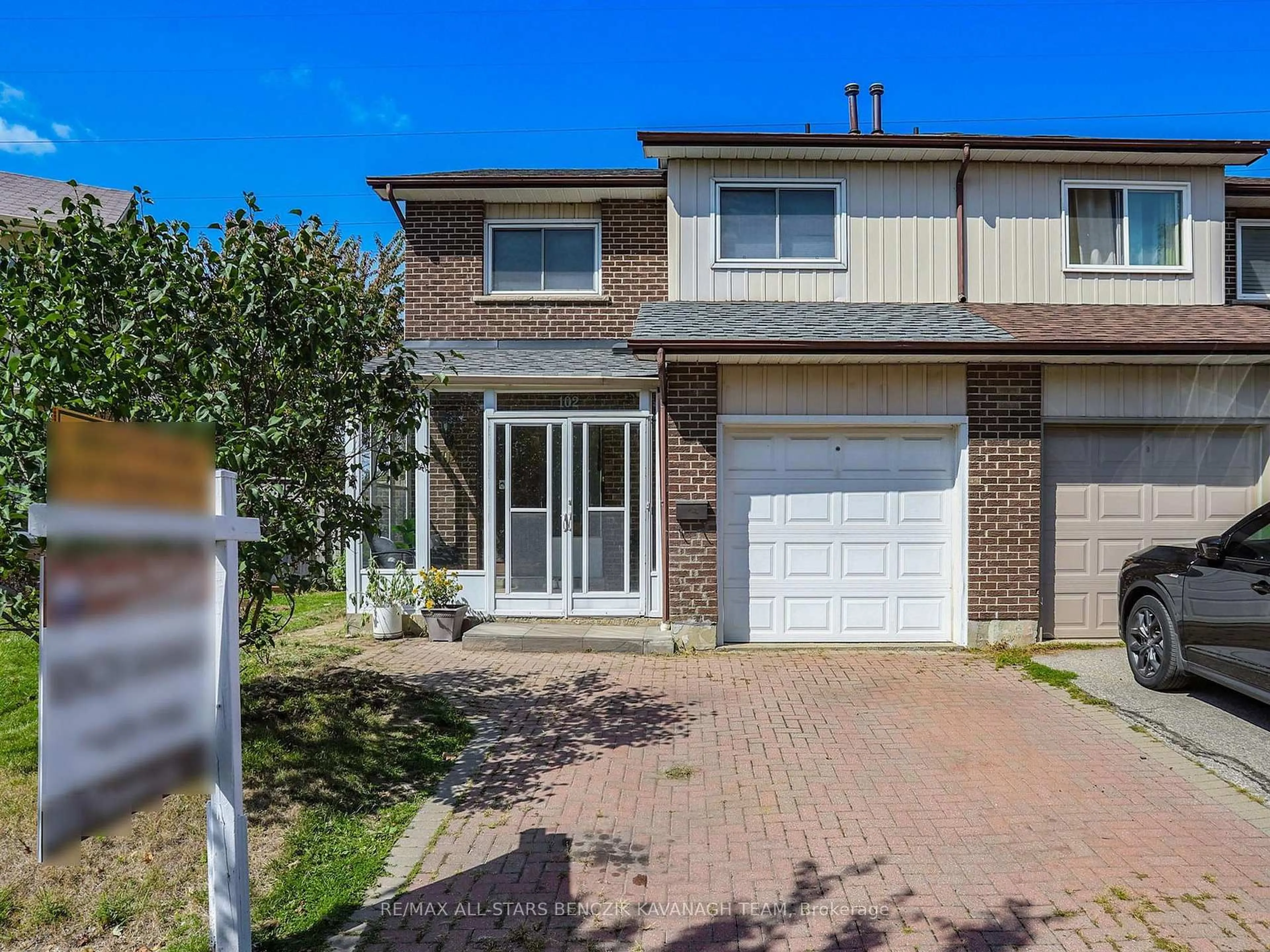 Home with brick exterior material, street for 102 Valdor Dr, Toronto Ontario M1V 1R5