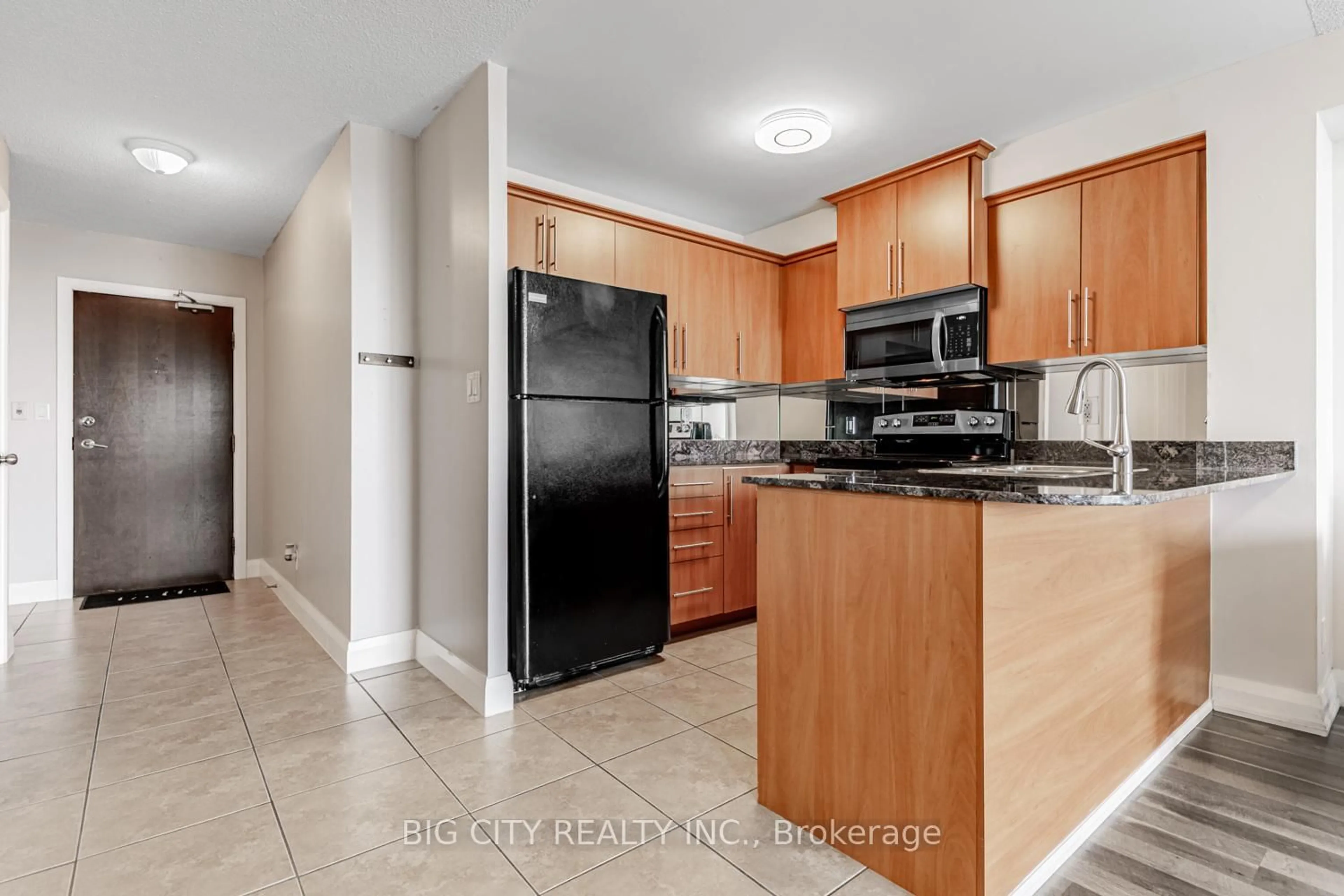 Standard kitchen, unknown for 6 Rosebank Dr #10H, Toronto Ontario M1B 0A1