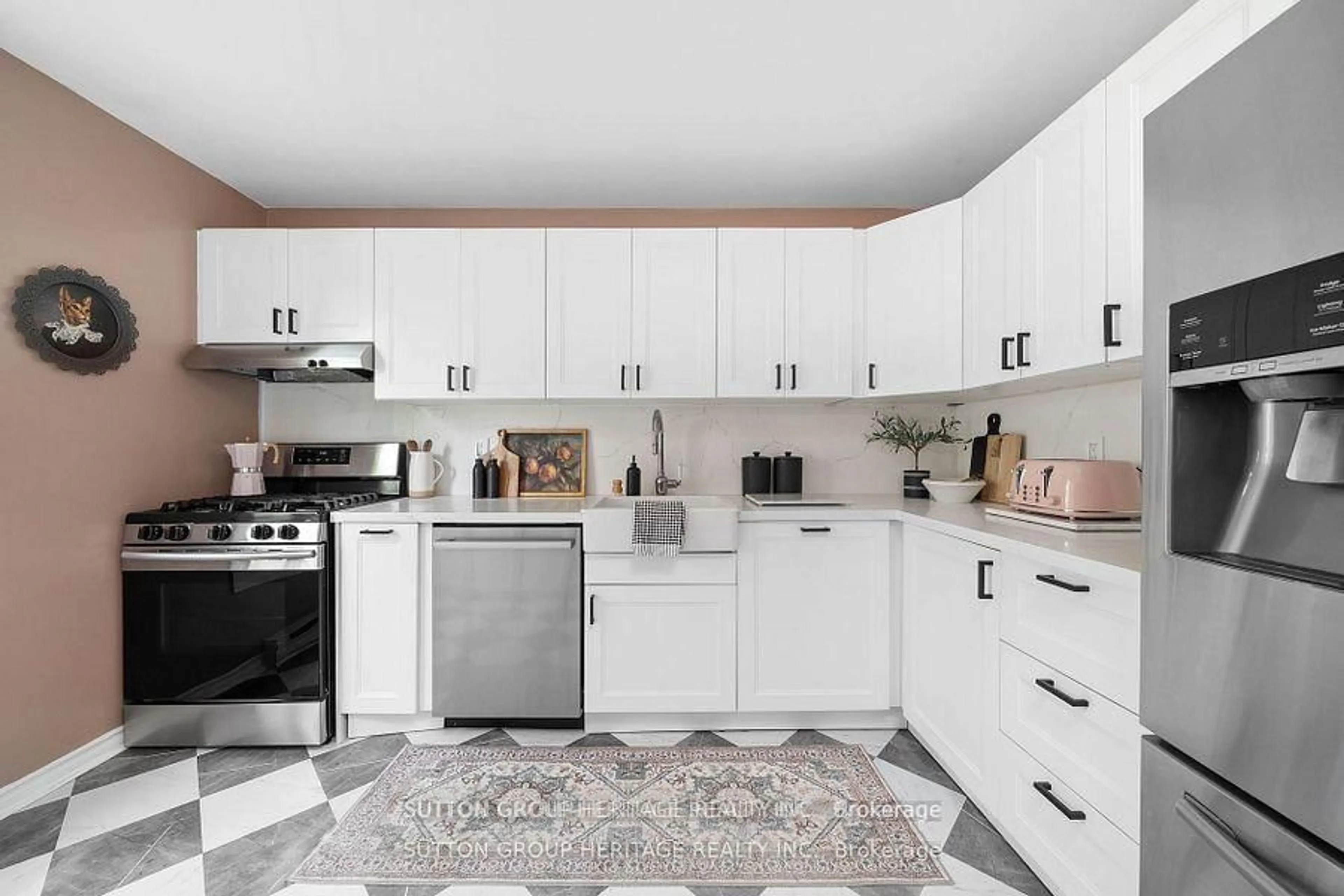 Unknown for 765 Oklahoma Dr #10, Pickering Ontario L1W 3C9