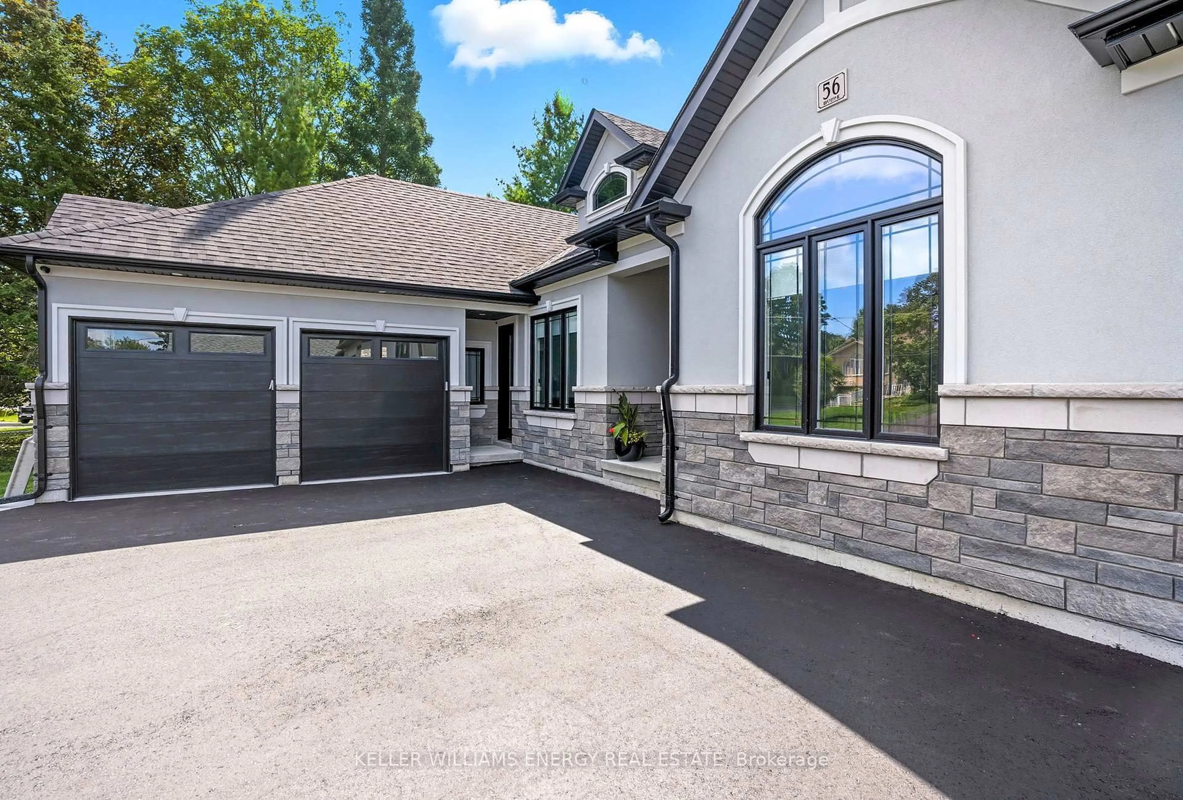 Unknown for 56 Meadow Cres, Whitby Ontario L1N 3J3