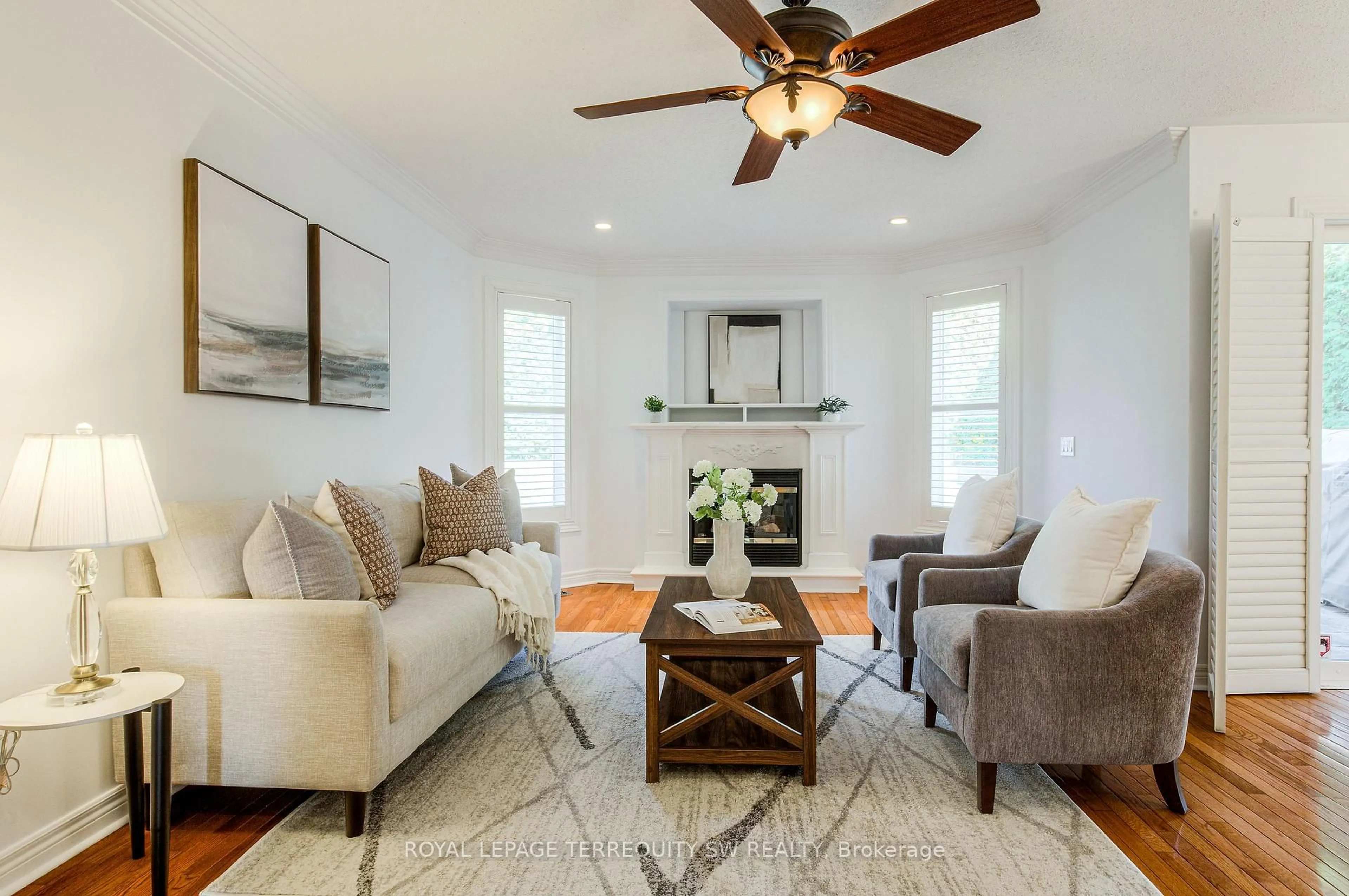 Living room with furniture, unknown for 139 Goodman Dr, Oshawa Ontario L1J 7V9