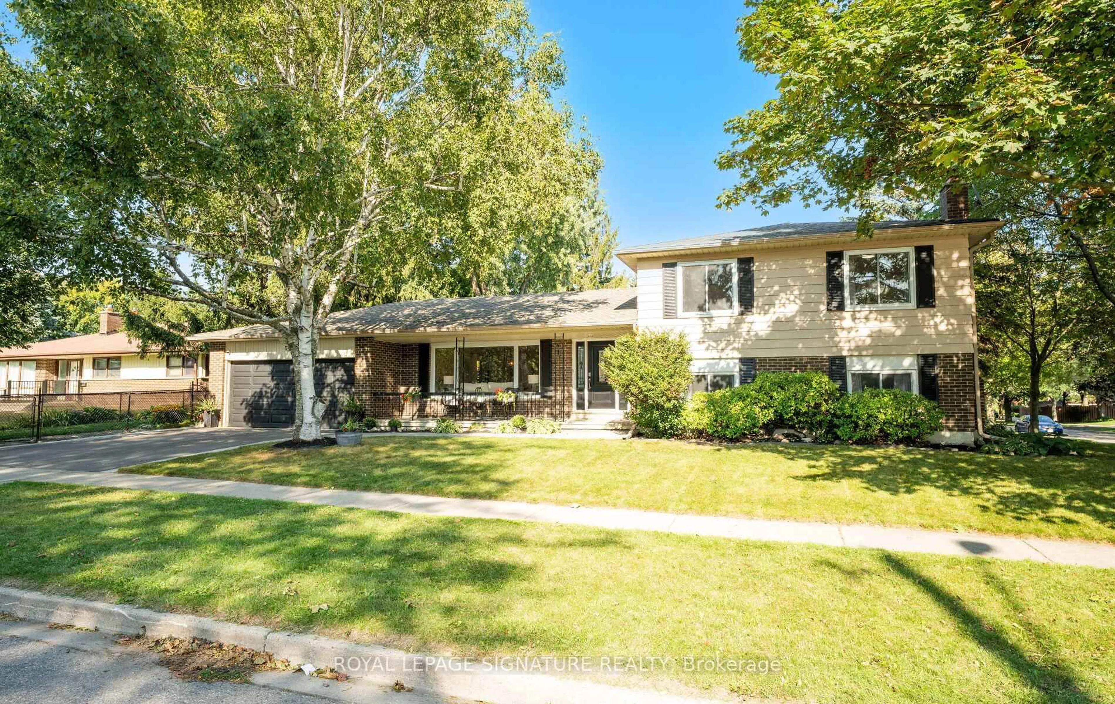 Unknown for 55 Bathgate Dr, Toronto Ontario M1C 1X7