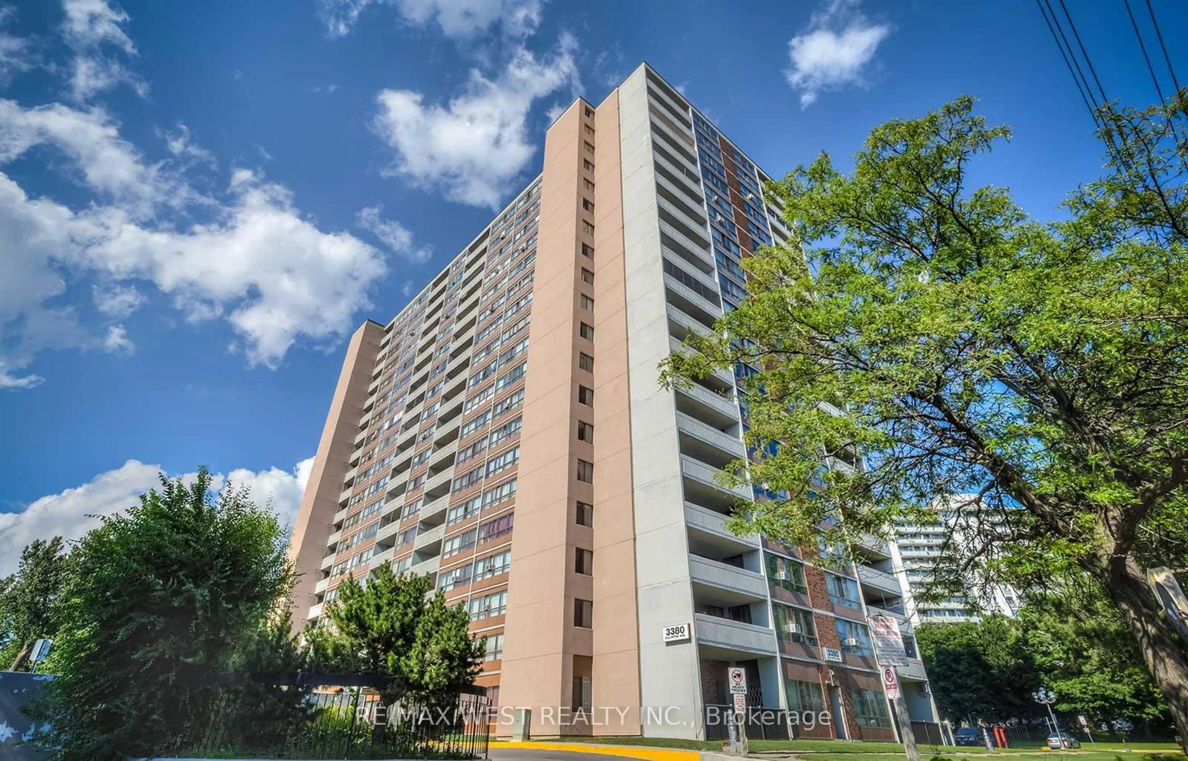 A pic from outside/outdoor area/front of a property/back of a property/a pic from drone, building for 3380 Eglinton Ave #801, Toronto Ontario M1J 3L6