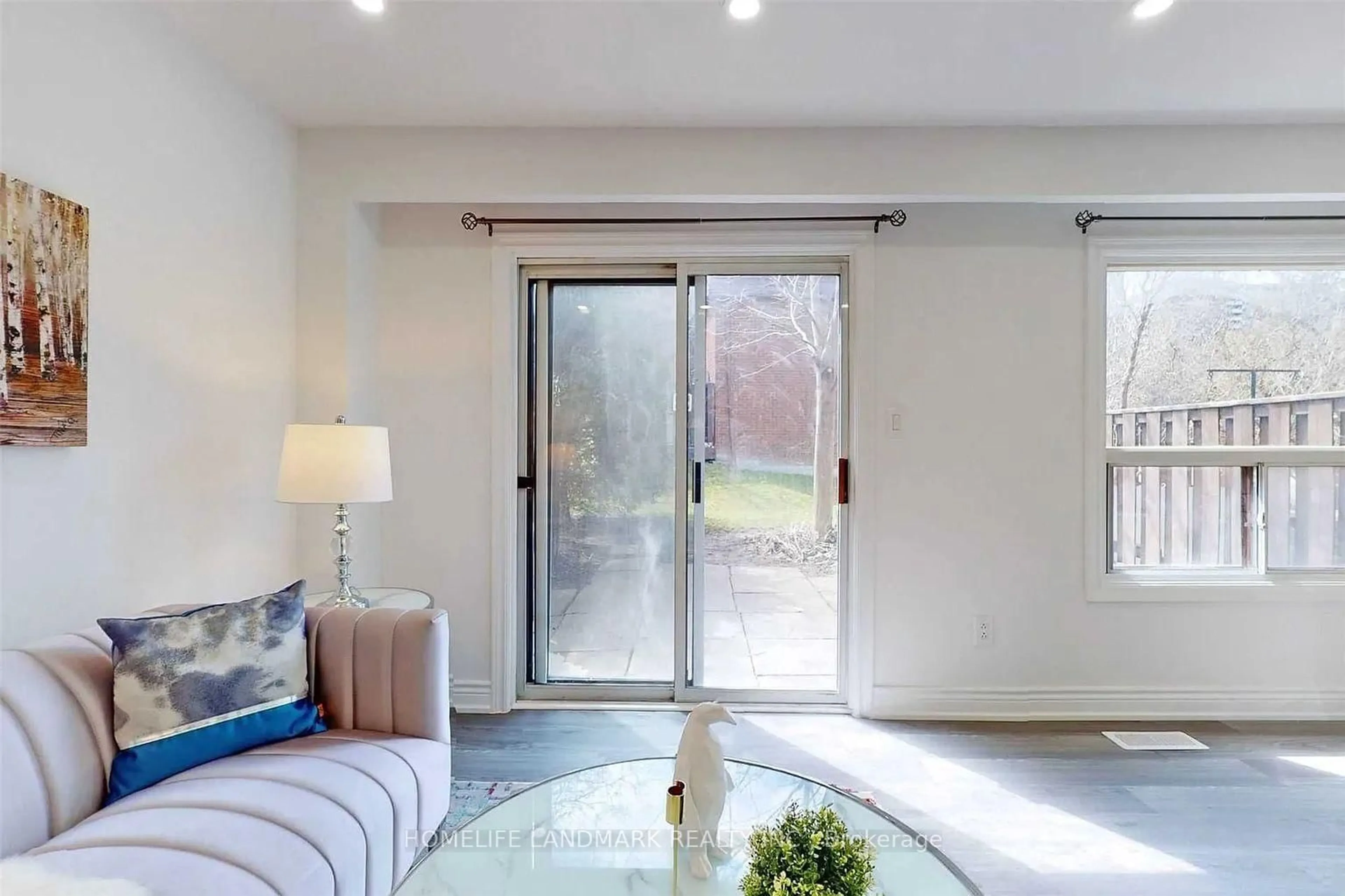 Living room with furniture, unknown for 314 Sprucewood Crt, Toronto Ontario M1W 1R1