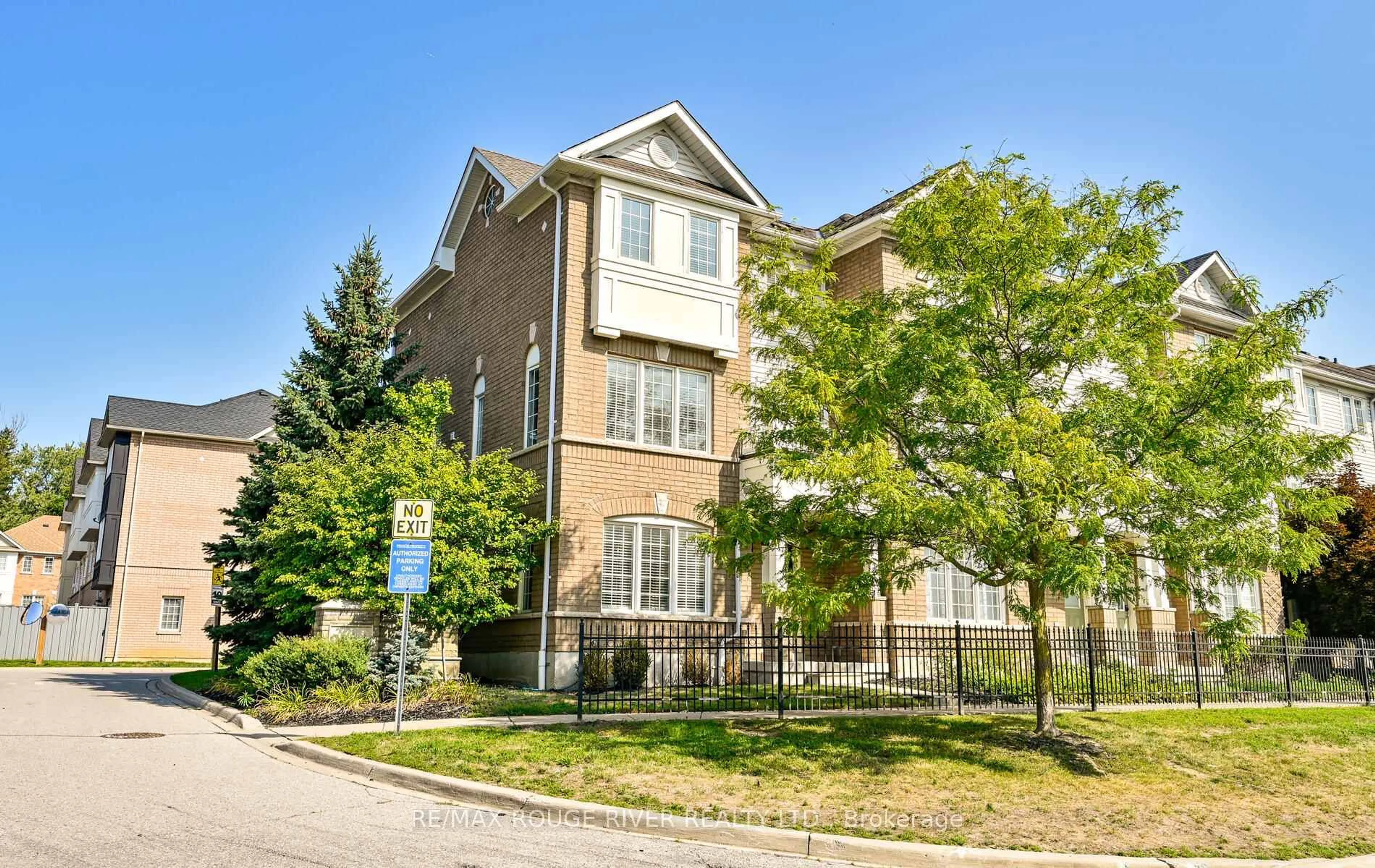 Unknown for 1790 Finch Ave, Pickering Ontario L1V 0A1