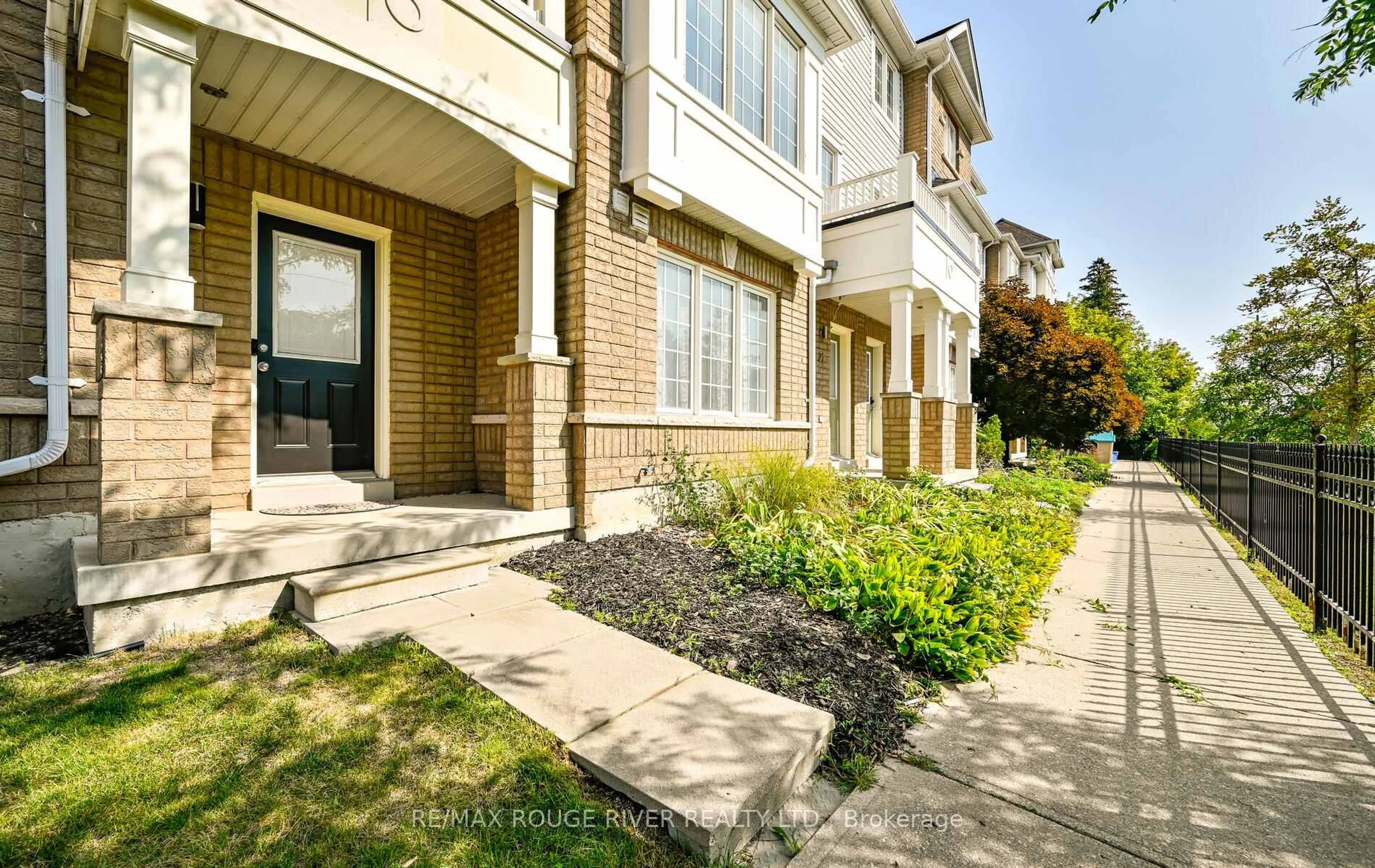 Unknown for 1790 Finch Ave, Pickering Ontario L1V 0A1