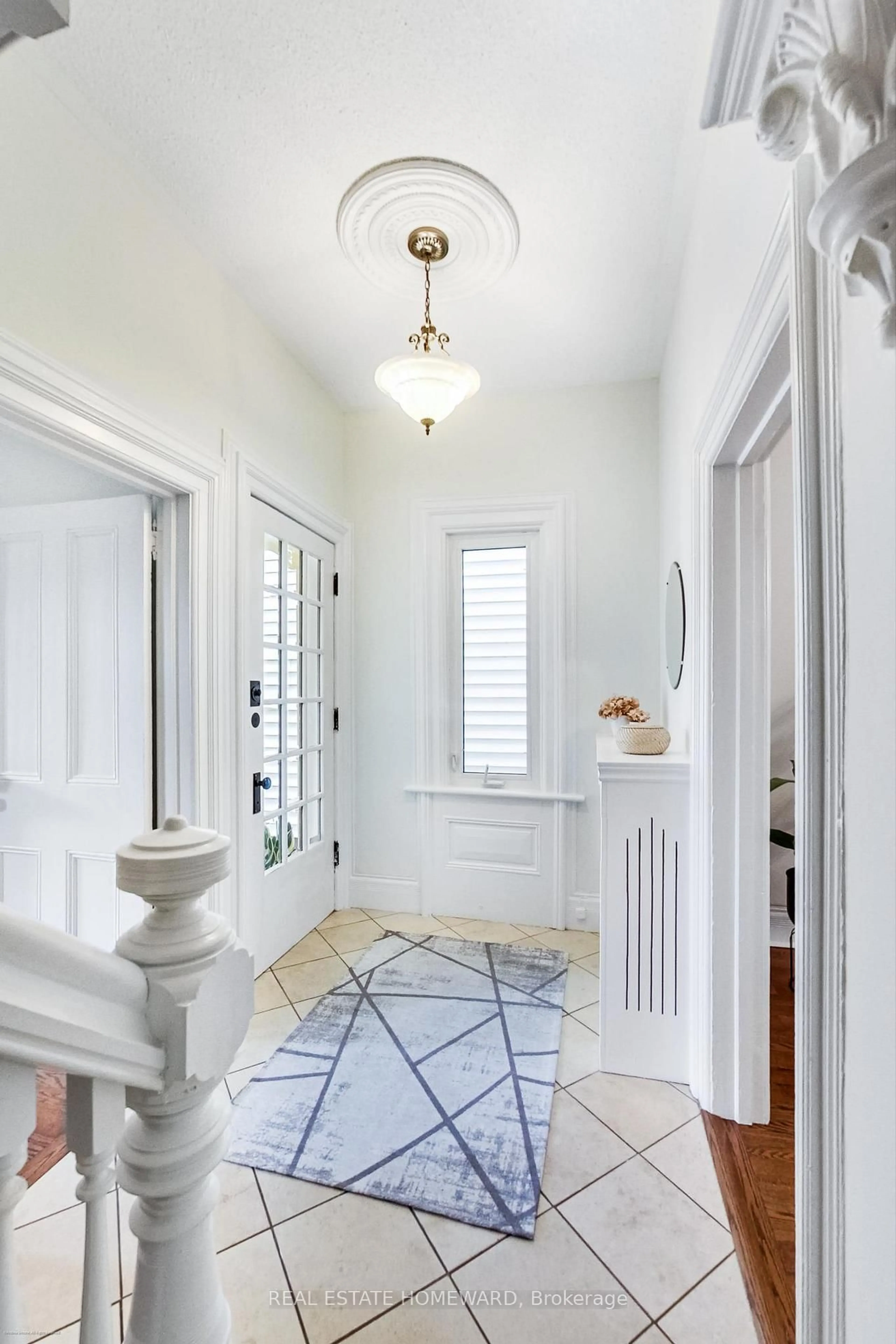 Indoor entryway for 66 Badgerow Ave, Toronto Ontario M4M 1V4