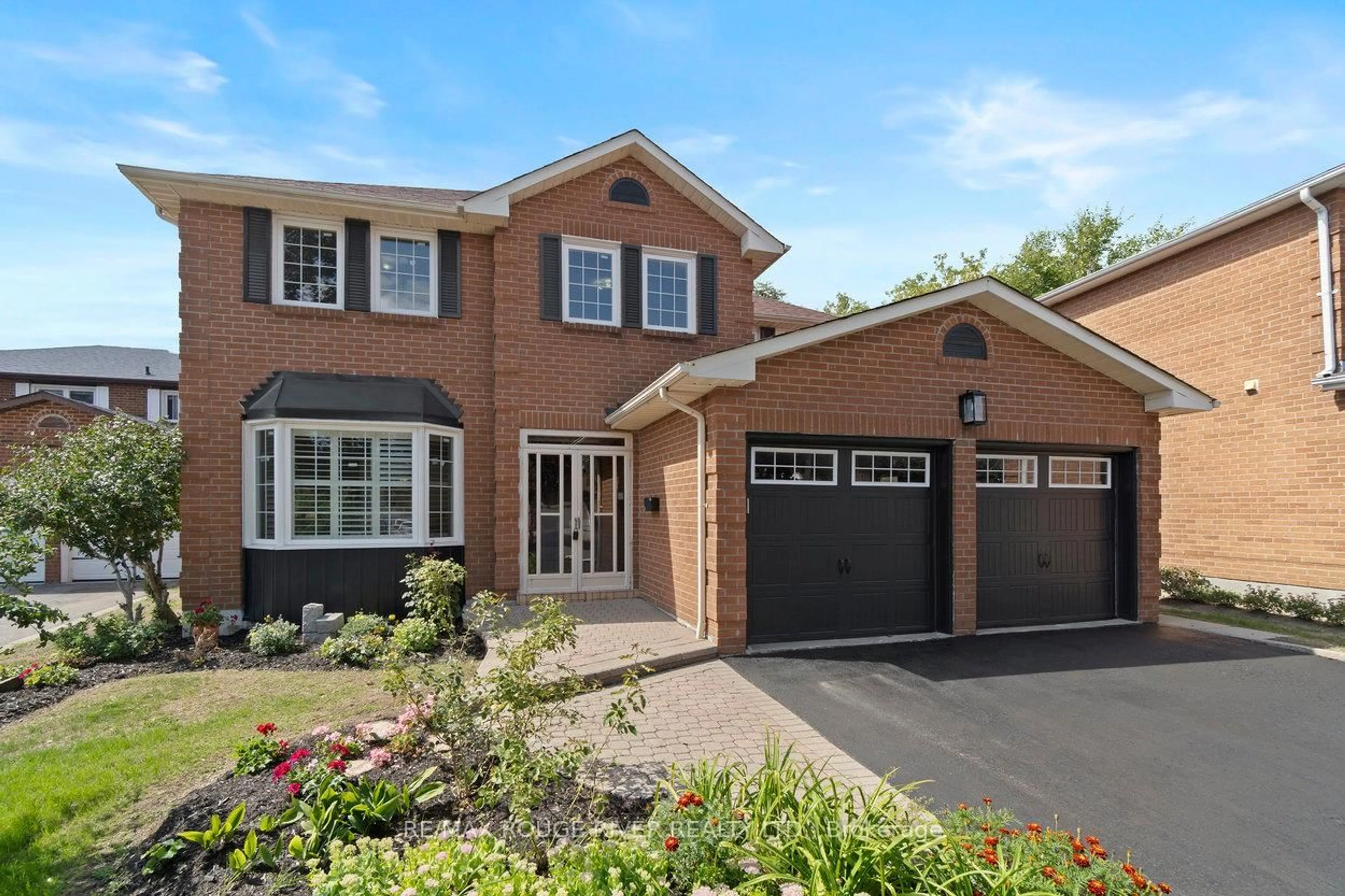 Home with brick exterior material, street for 20 Gaslight Cres, Toronto Ontario M1C 3S8
