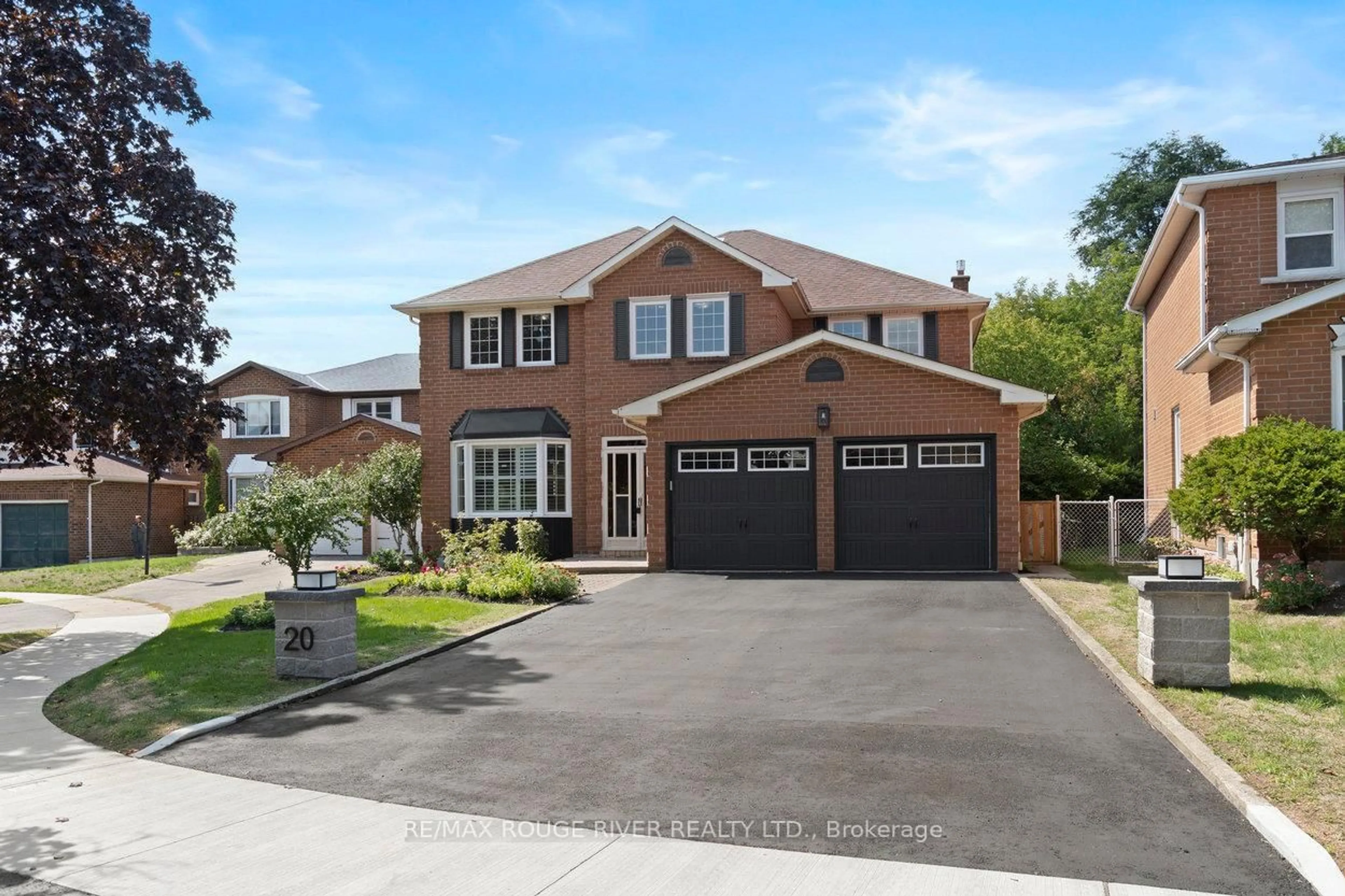 Home with brick exterior material, street for 20 Gaslight Cres, Toronto Ontario M1C 3S8