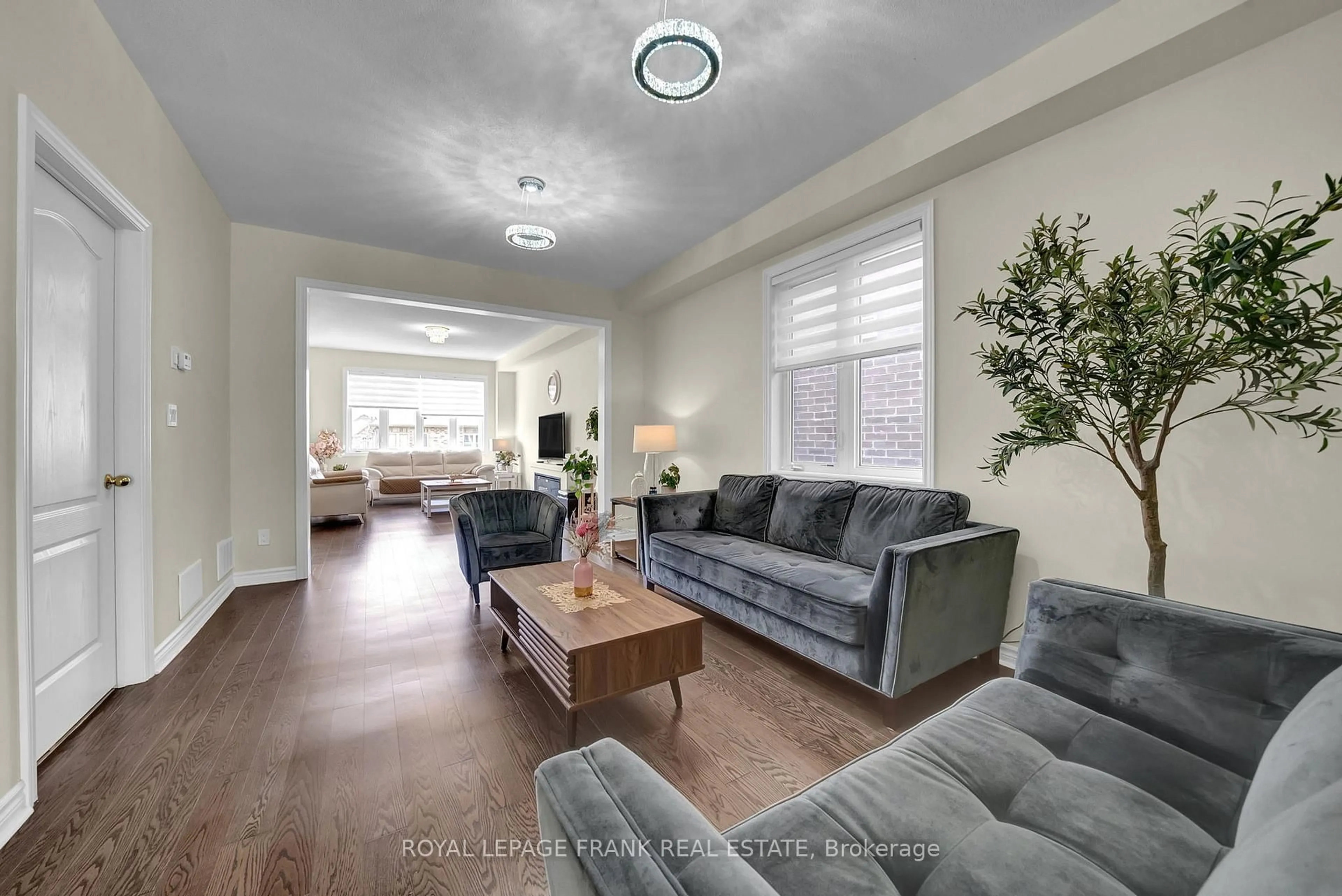 Living room with furniture, unknown for 1884 Fosterbrook St, Oshawa Ontario L1K 3G5