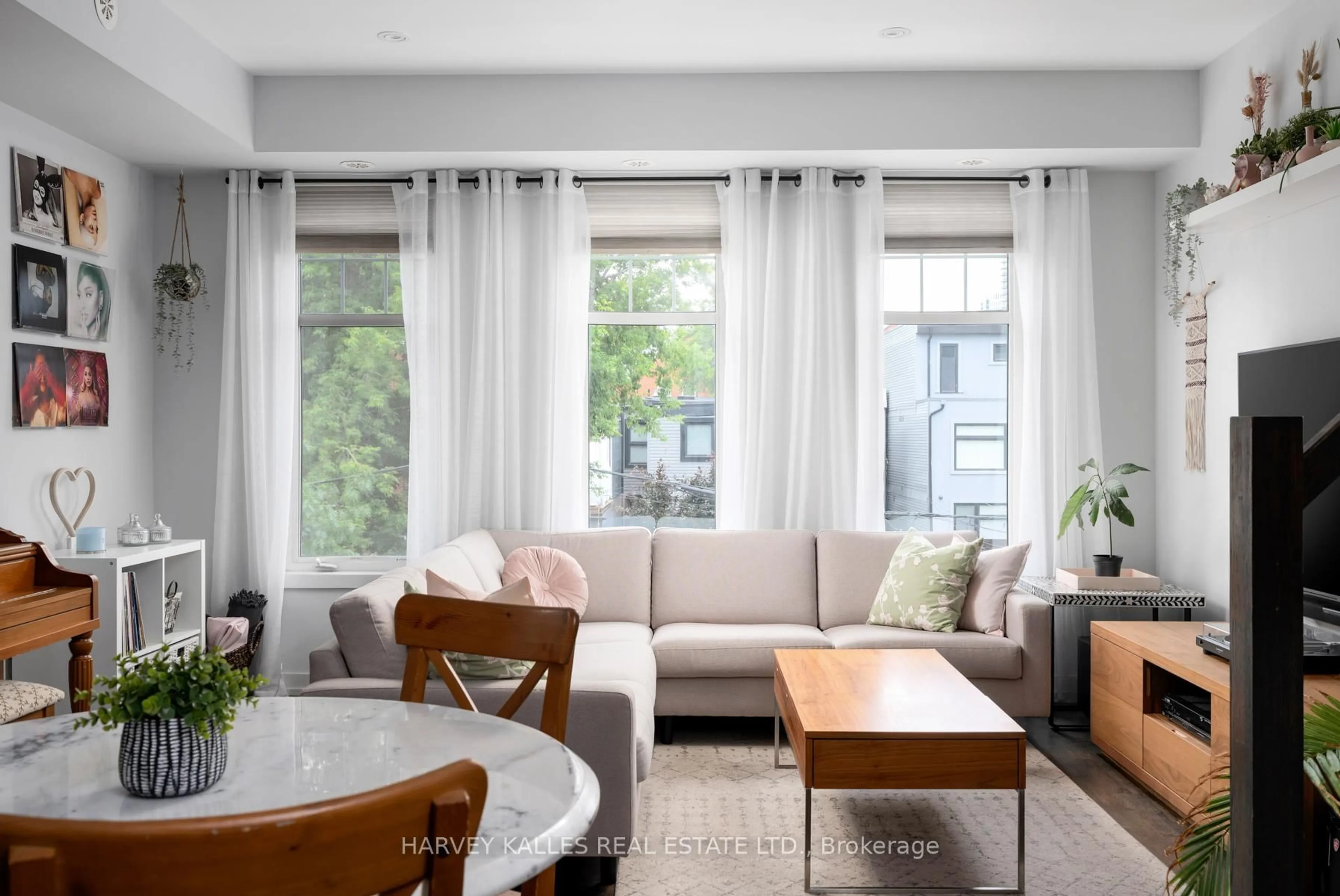 Living room with furniture, unknown for 140 Broadview Ave #45, Toronto Ontario M4M 0A8