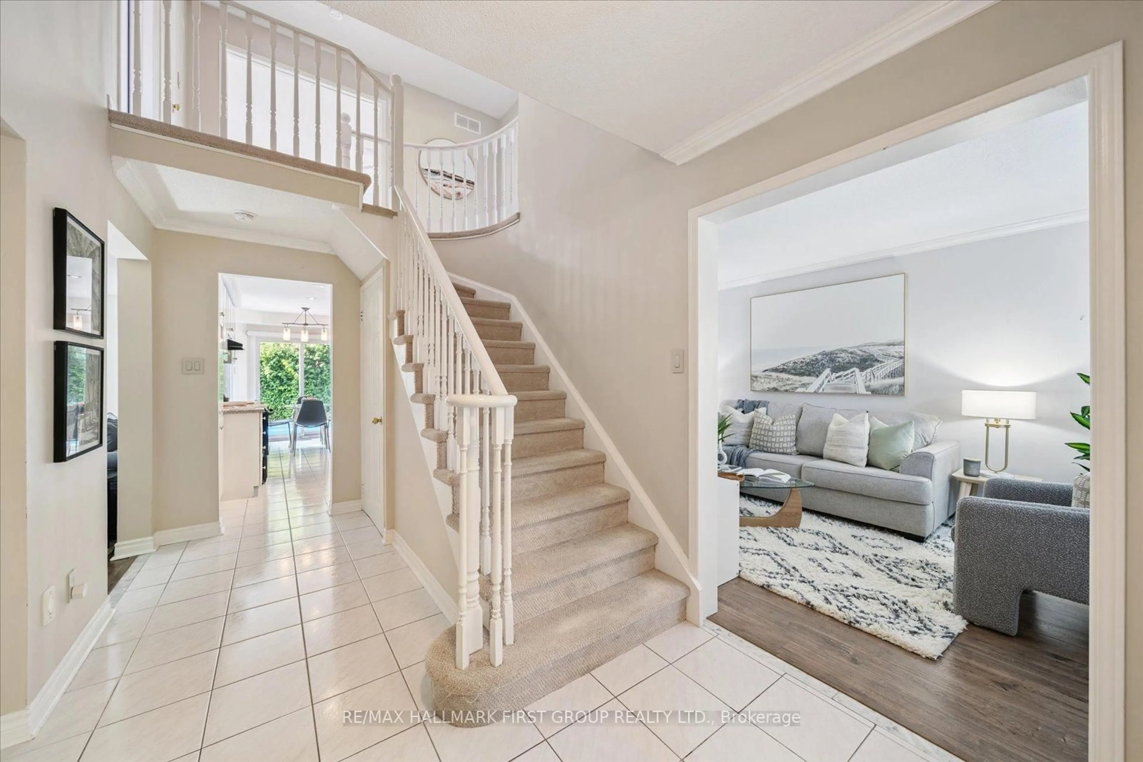 Unknown for 278 Lancrest St, Pickering Ontario L1V 6N3