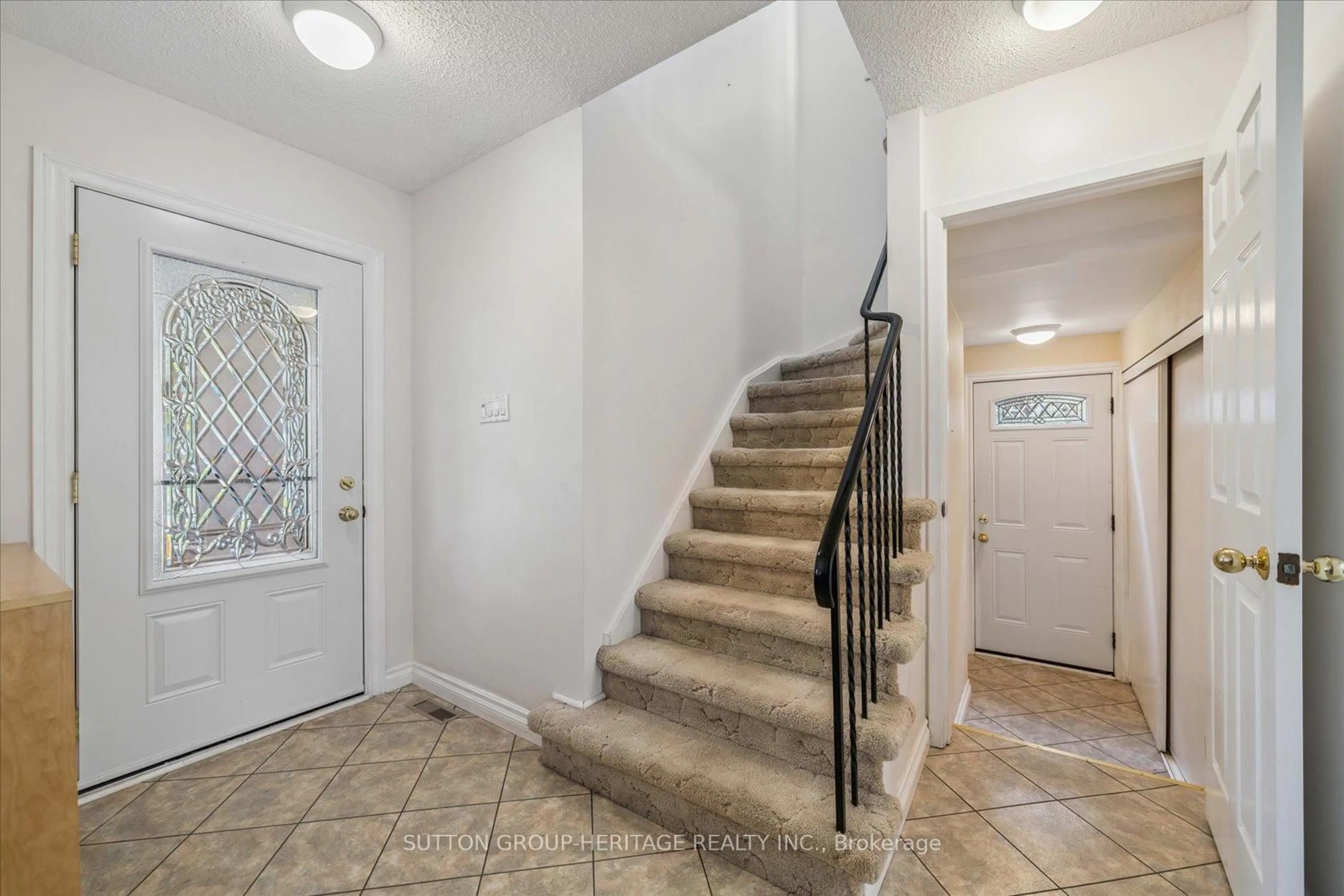 Unknown for 1880 Una Rd, Pickering Ontario L1V 3J6