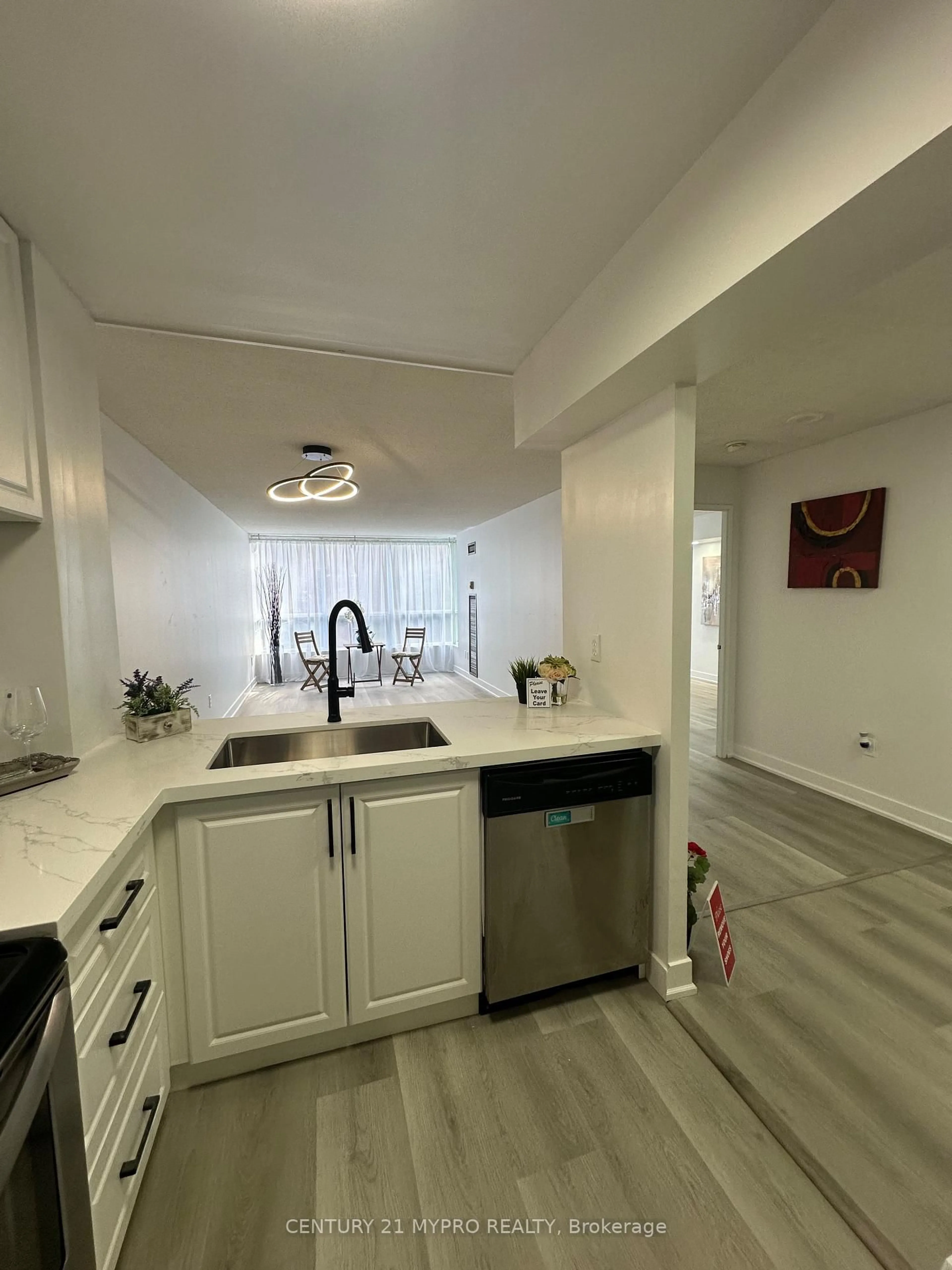 Unknown for 3050 Ellesmere Rd #517, Toronto Ontario M1E 5E6
