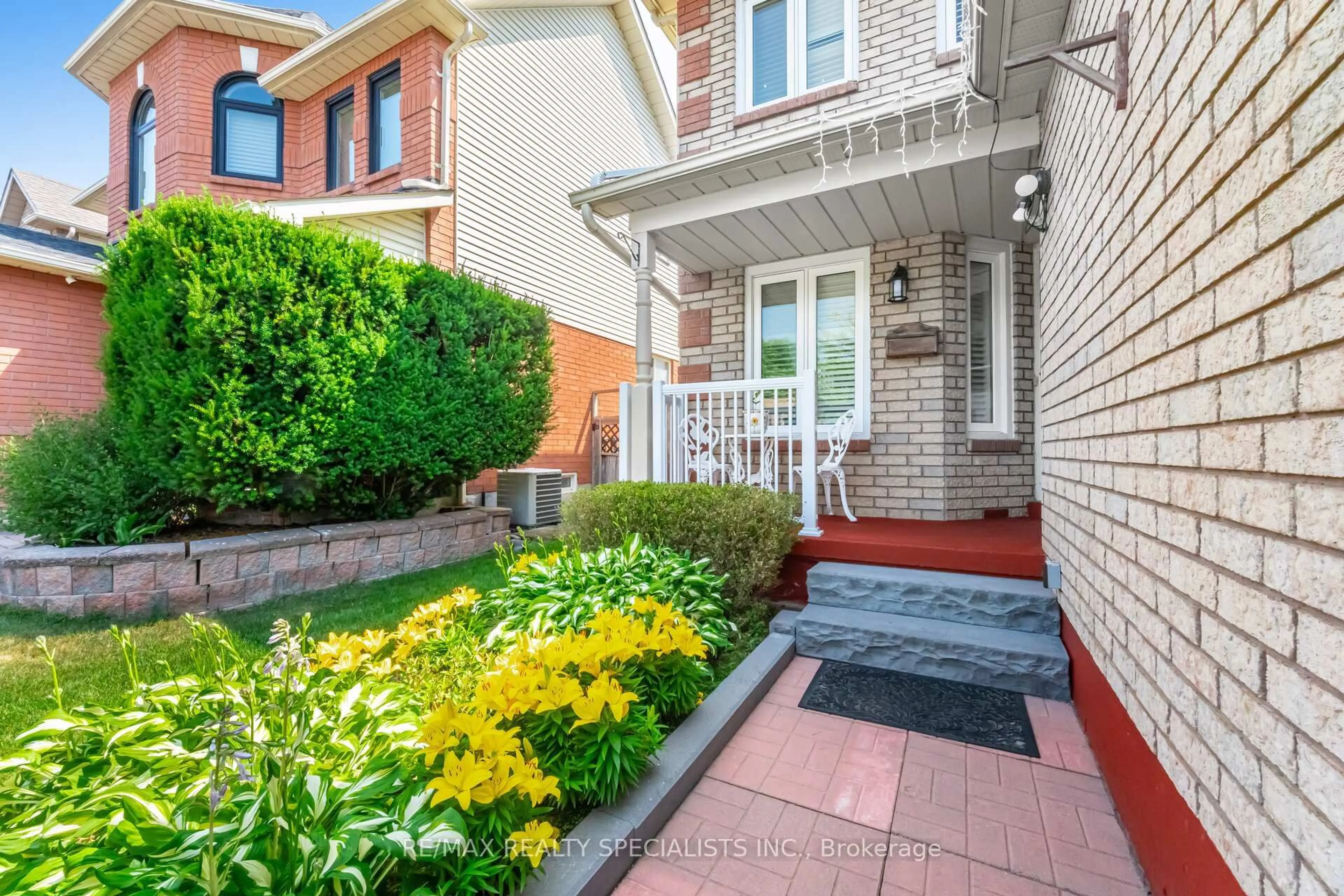 Home with brick exterior material, street for 45 Bradshaw St, Clarington Ontario L1C 2H4