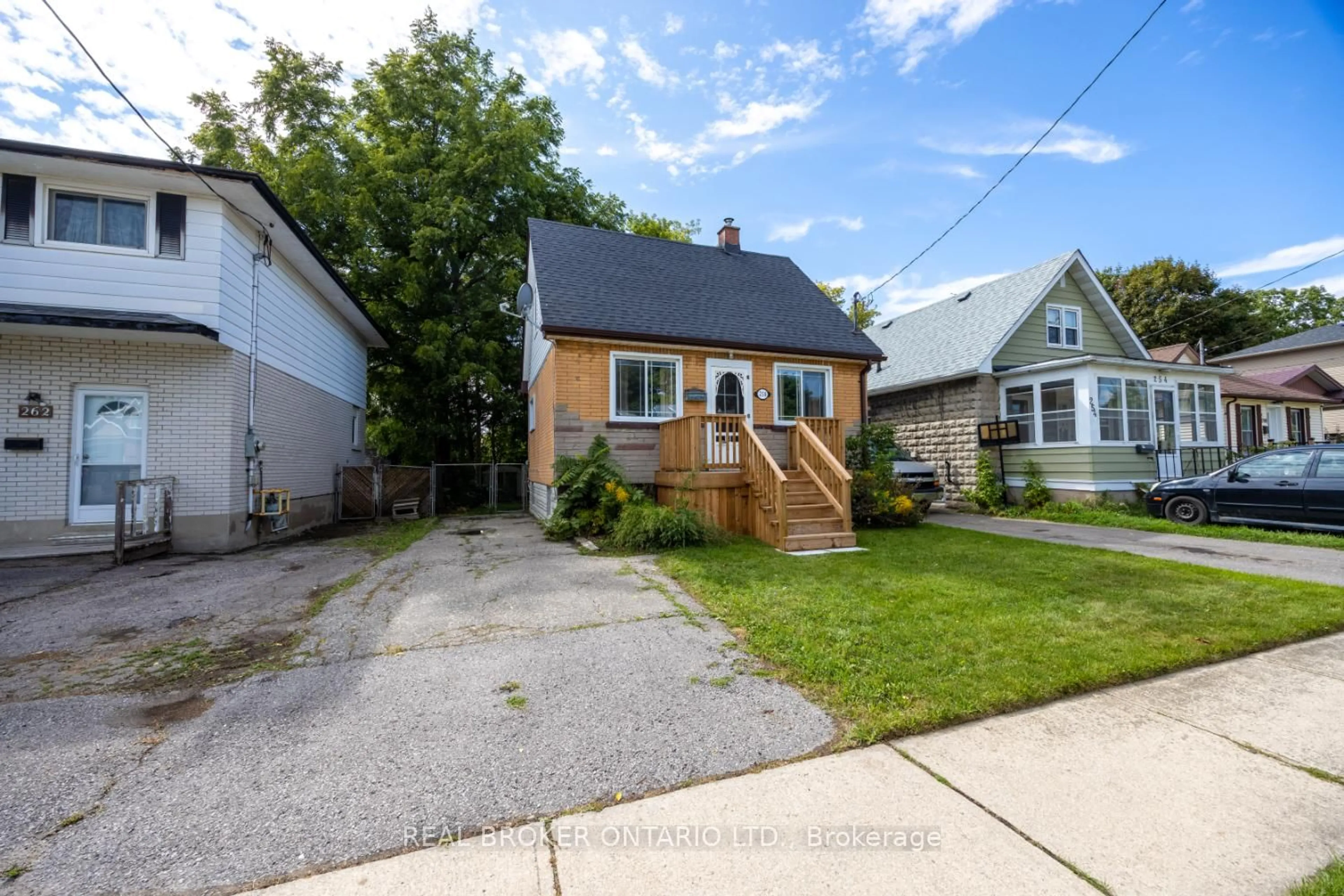 Unknown for 258 Verdun Rd, Oshawa Ontario L1H 5T2
