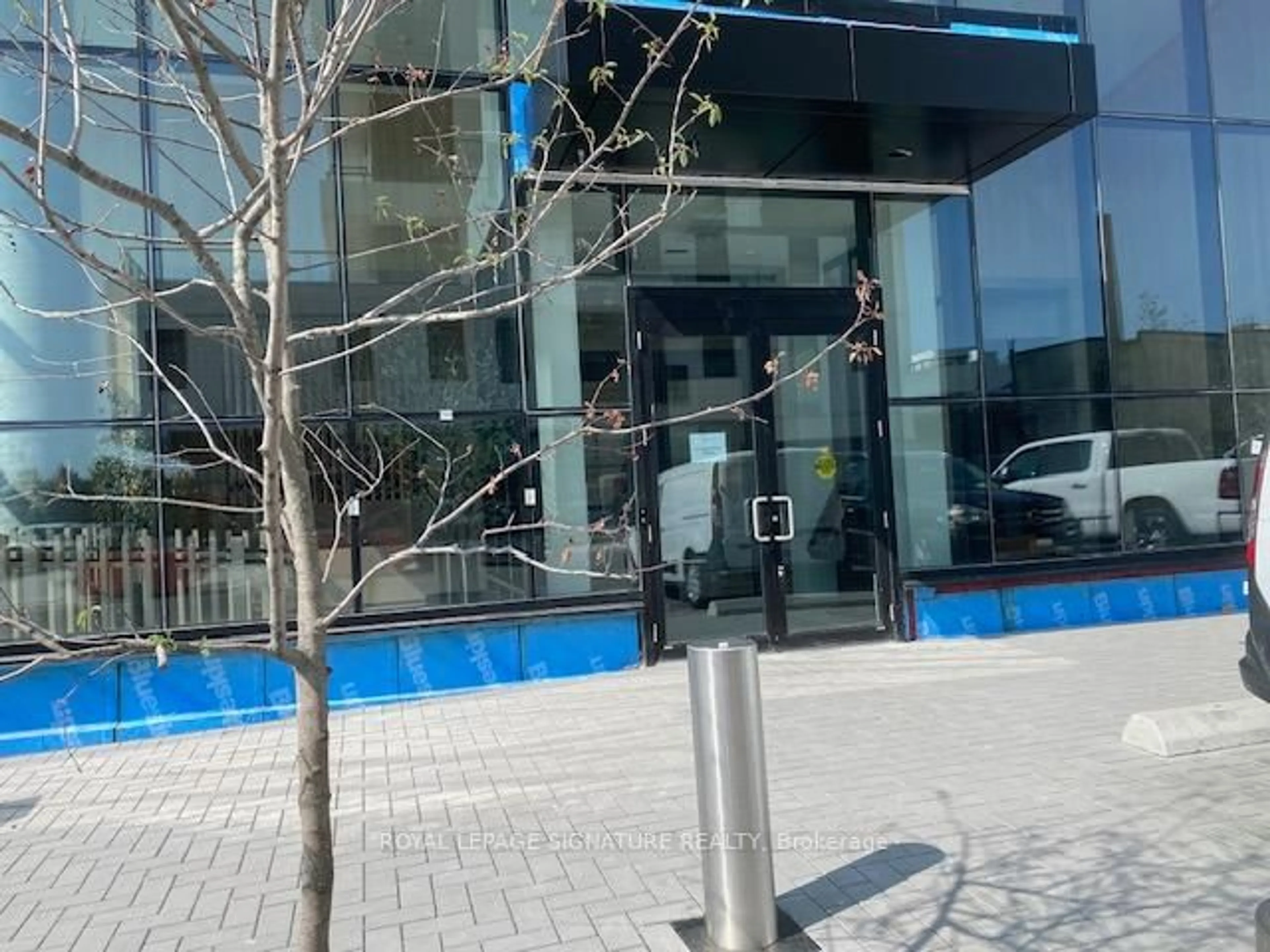 Unknown for 1050 Eastern Ave #820, Toronto Ontario M4L 0B7