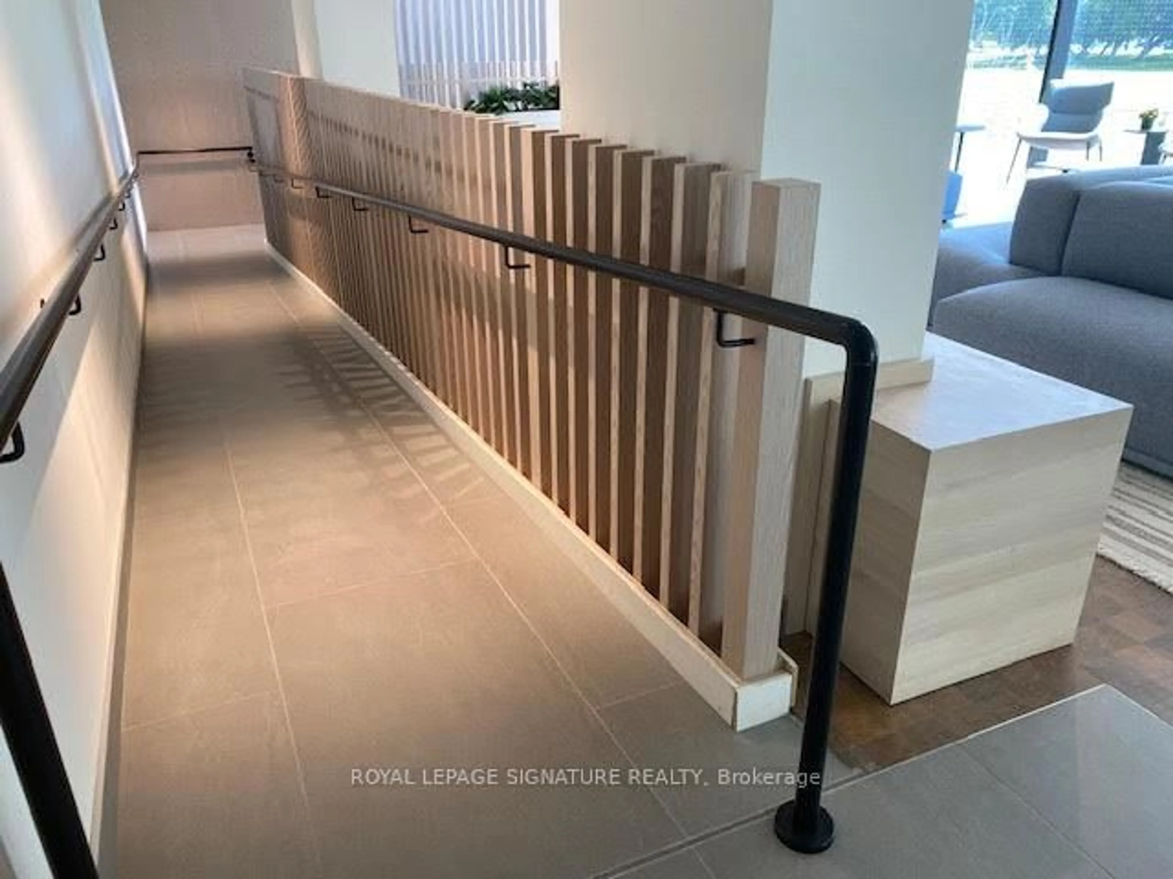 Indoor foyer for 1050 Eastern Ave #820, Toronto Ontario M4L 0B7