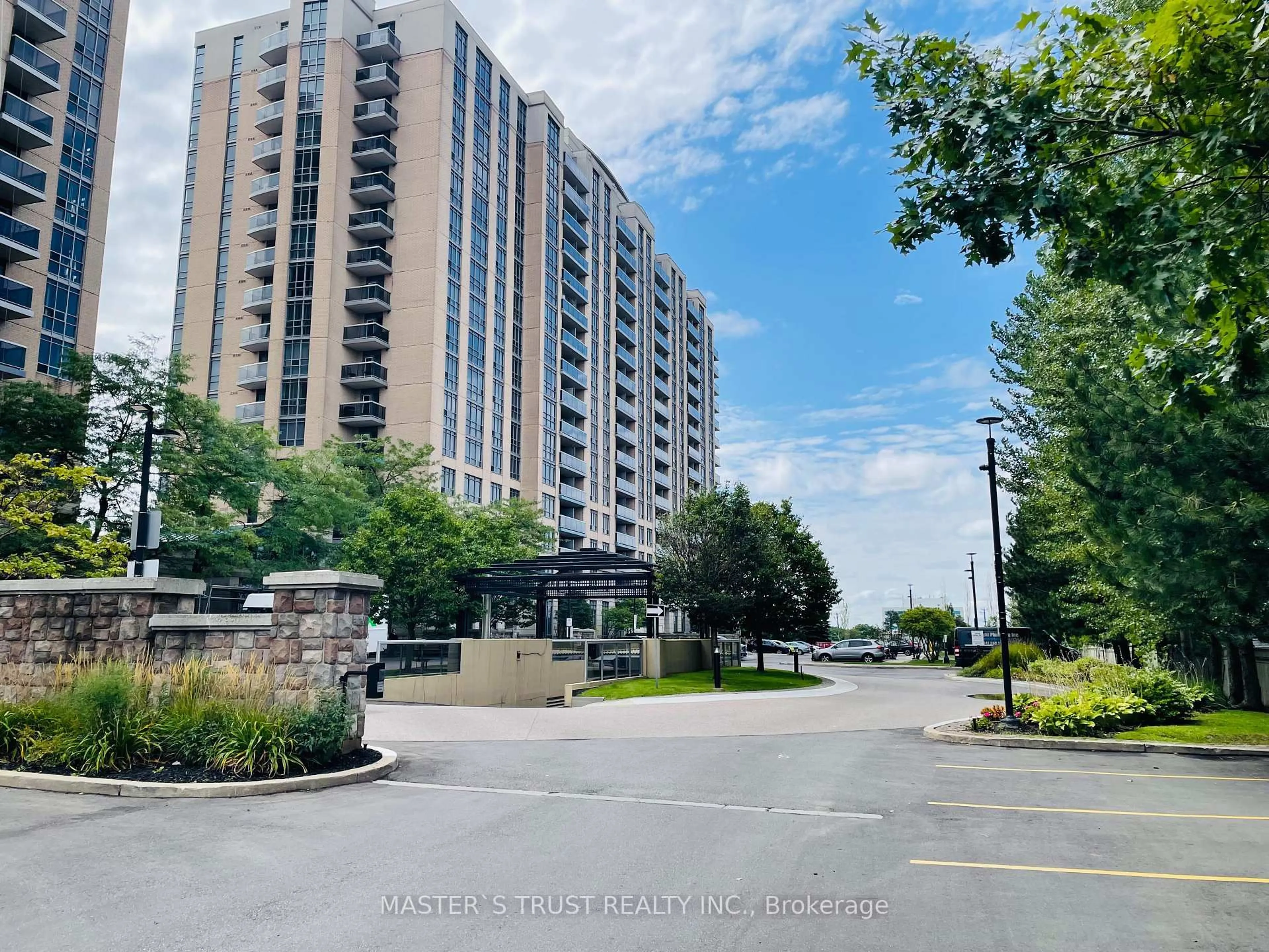 A pic from outside/outdoor area/front of a property/back of a property/a pic from drone, water/lake/river/ocean view for 8 Mondeo Dr #909, Toronto Ontario M1P 5C7