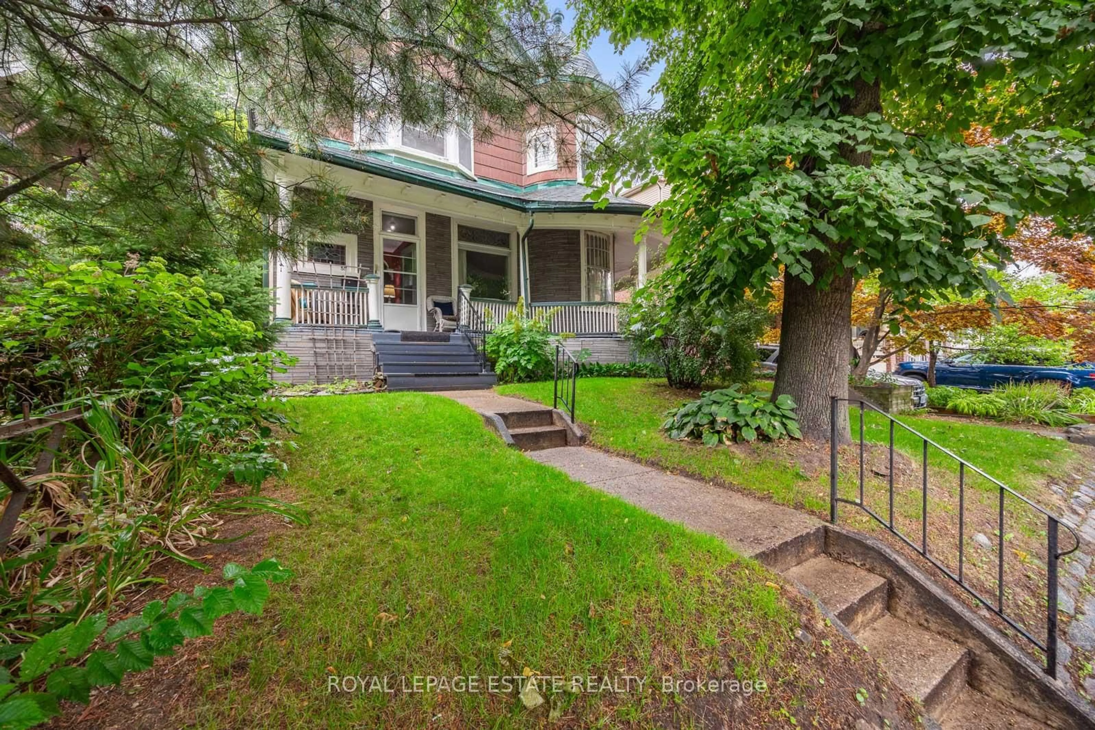 Unknown for 55 Leuty Ave, Toronto Ontario M4E 2R2
