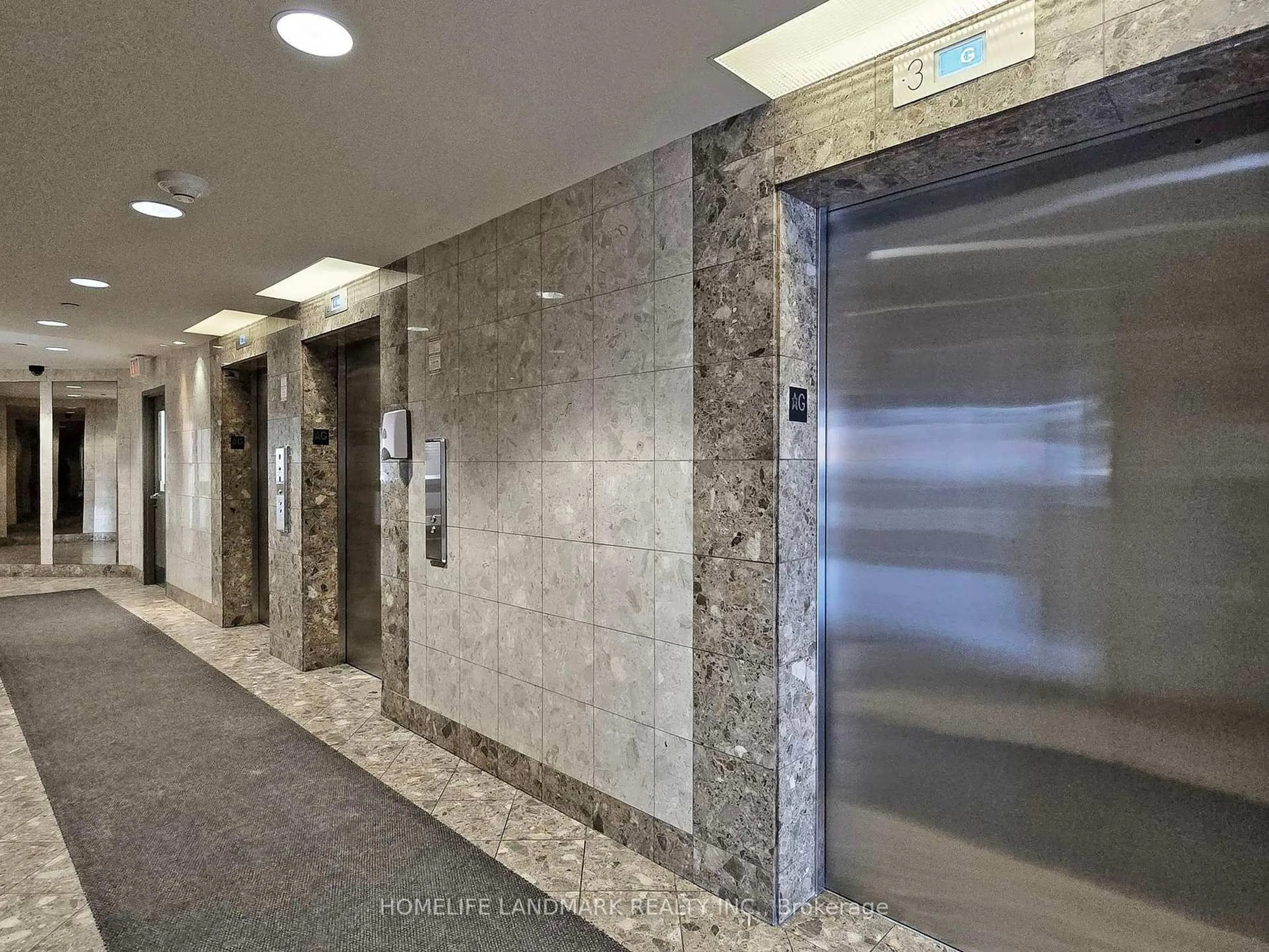 Indoor foyer for 350 Alton Towers Circ #903, Toronto Ontario M1V 5E3