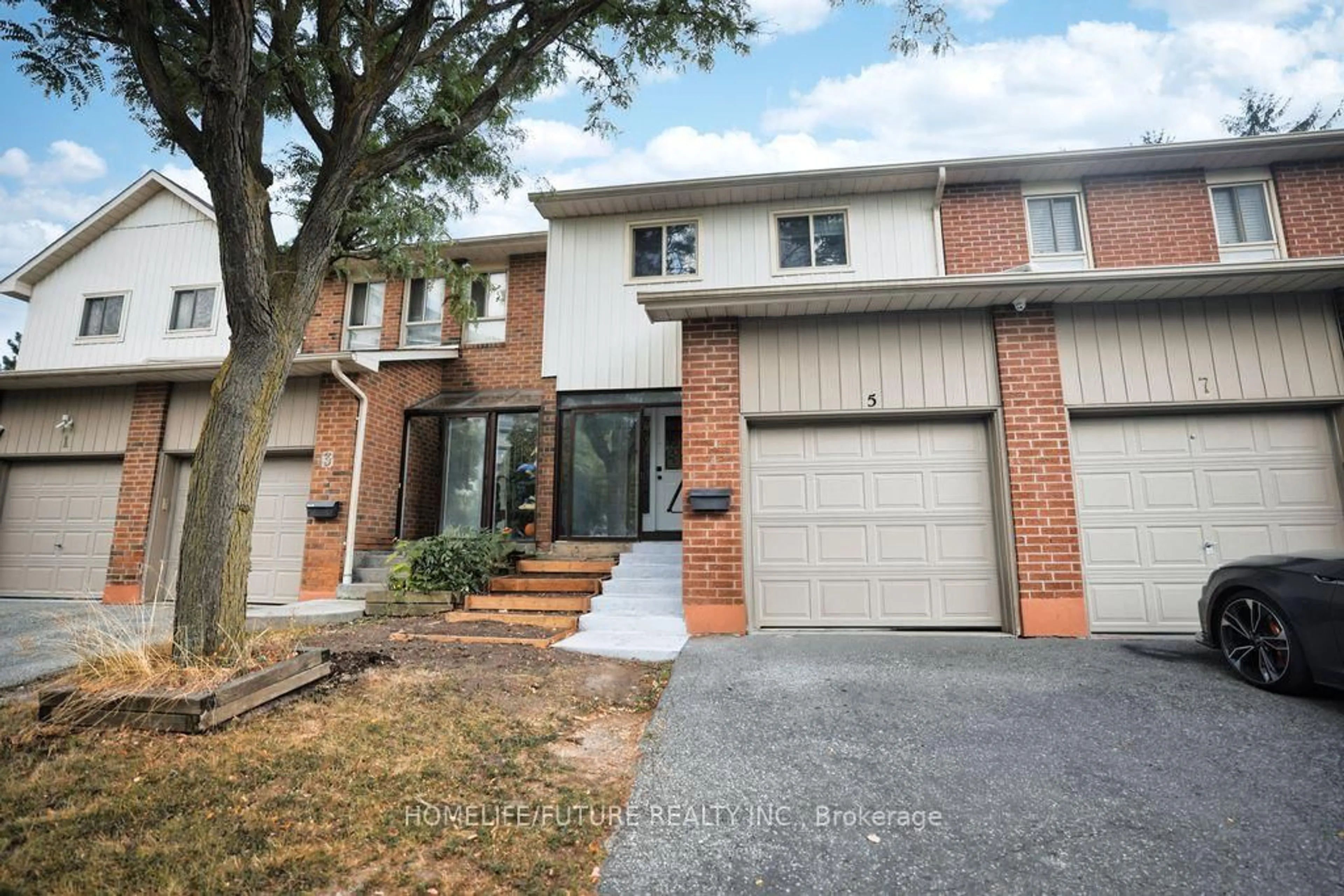 Home with brick exterior material, street for 34 Dundalk Dr #5, Toronto Ontario M1P 4W3