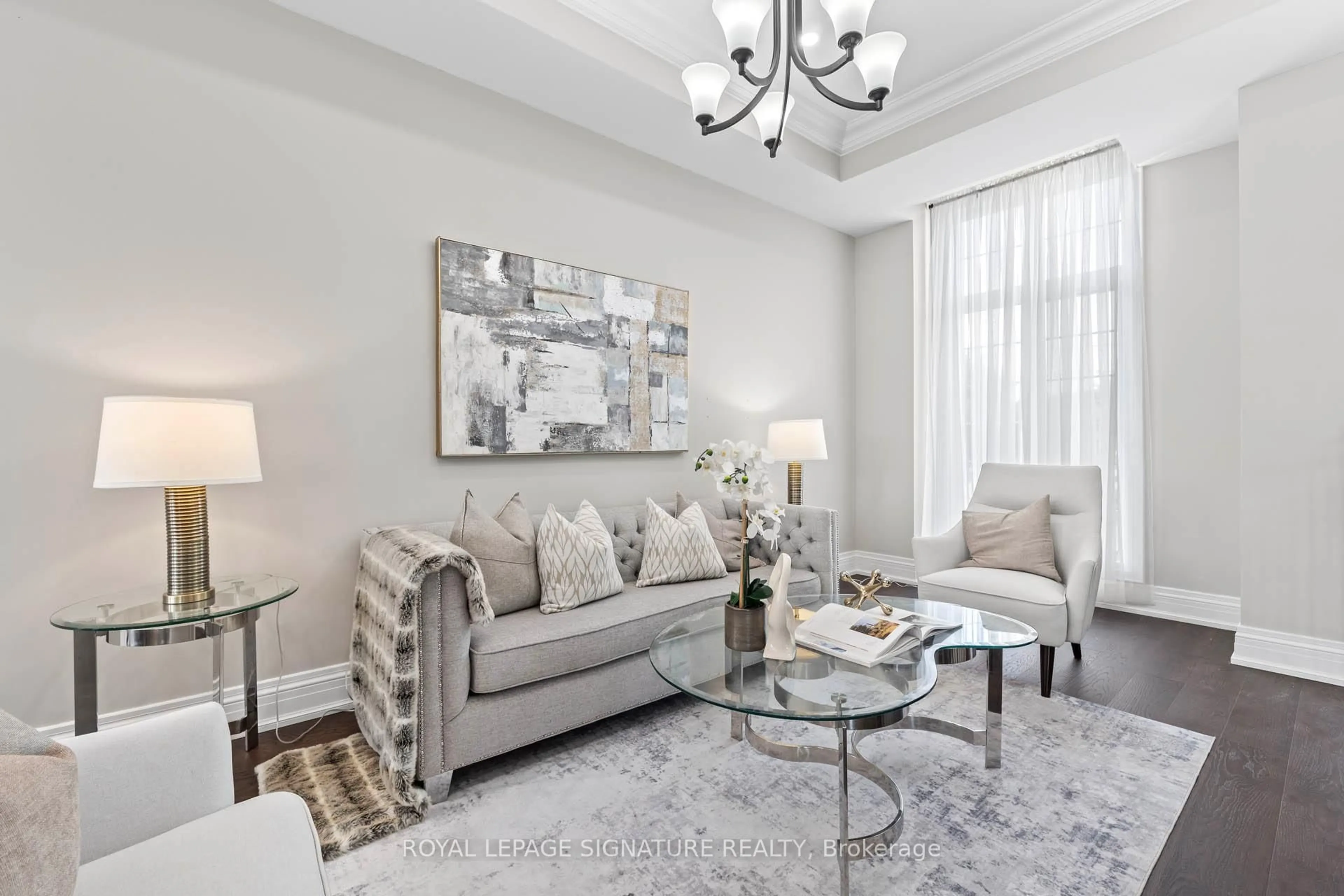 Living room with furniture, unknown for 1307 Commerce St, Pickering Ontario L1W 1E1