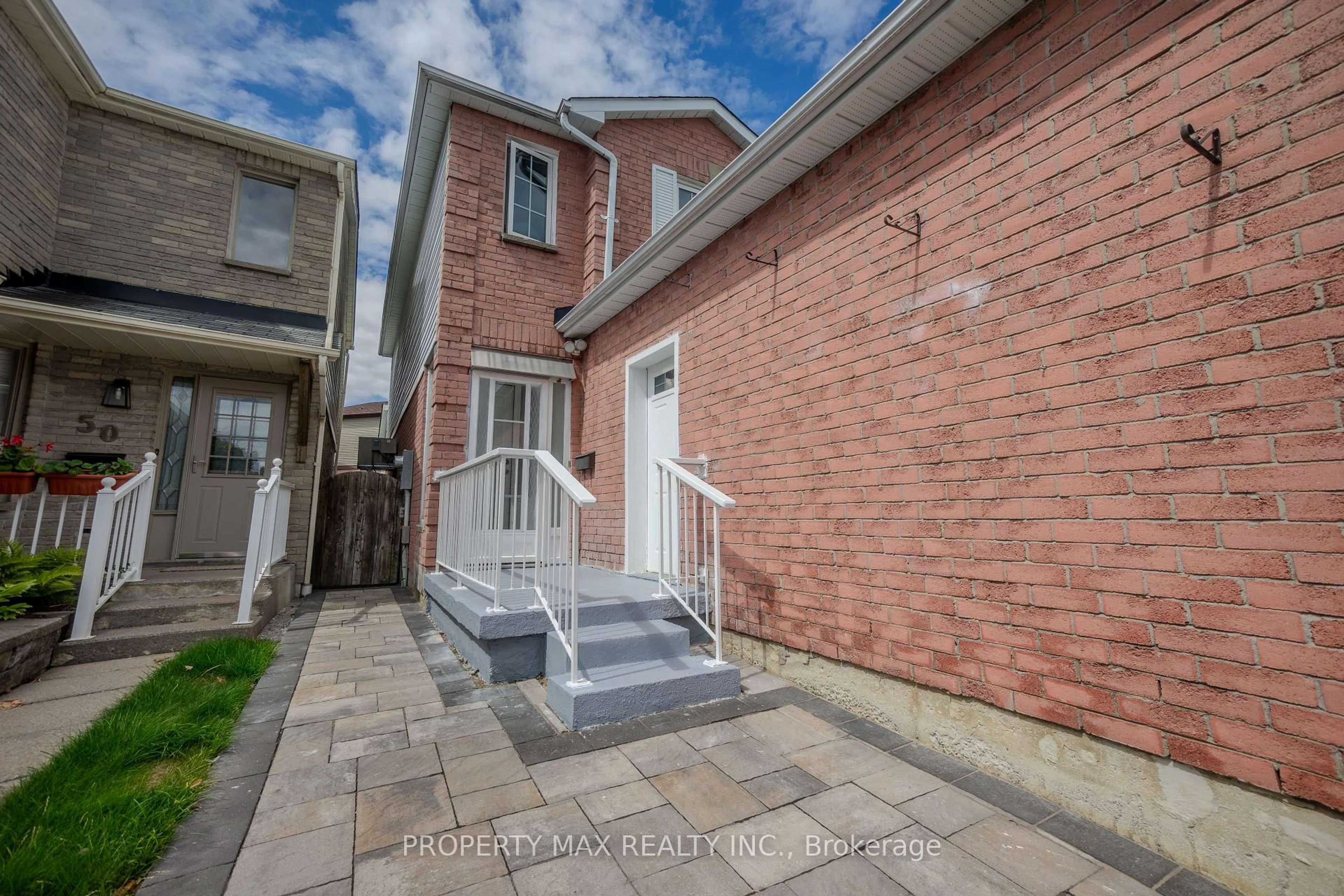 Unknown for 52 Whispering Willow Ptwy, Toronto Ontario M1B 4A8