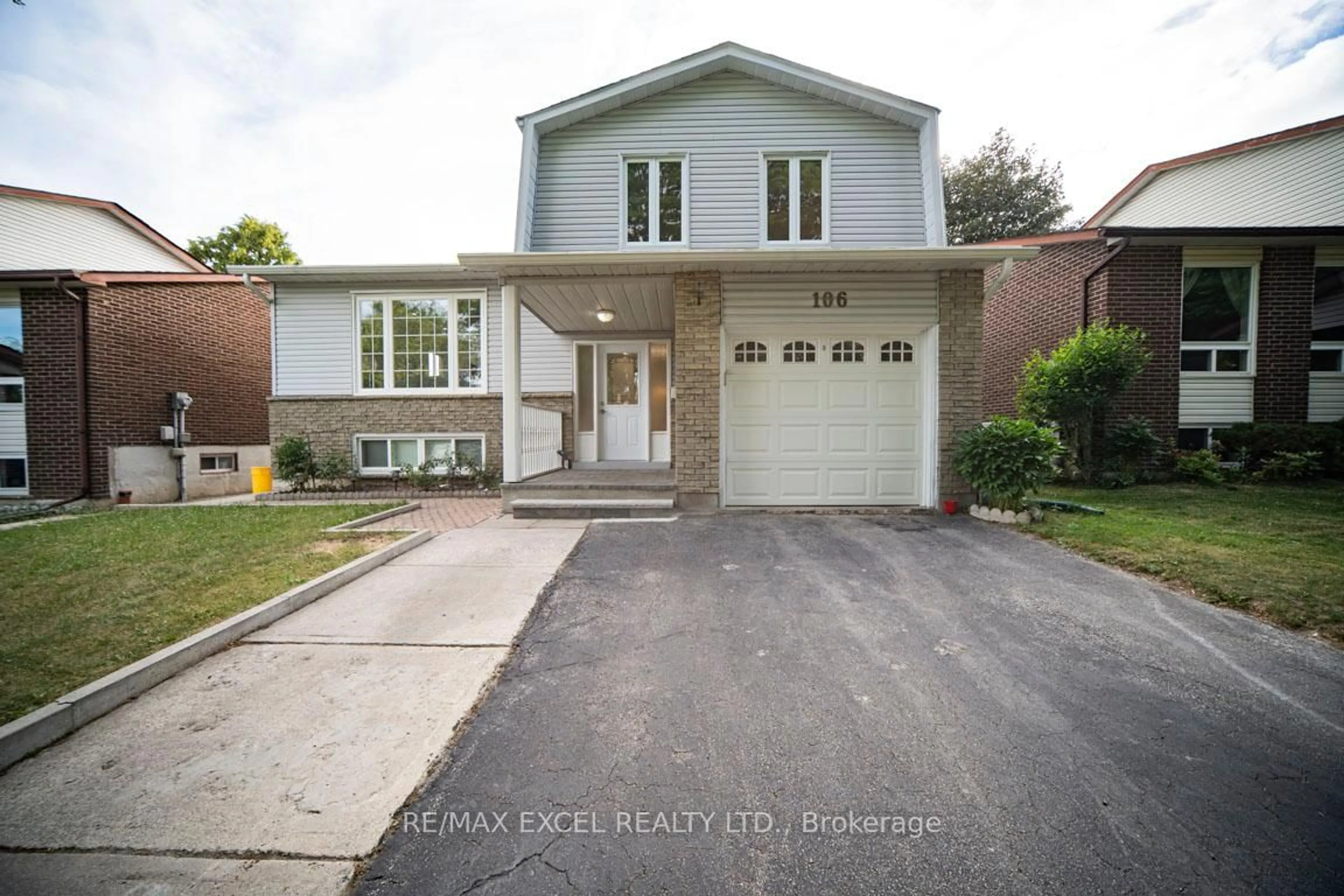 Unknown for 106 Alexmuir Blvd, Toronto Ontario M1V 1H4