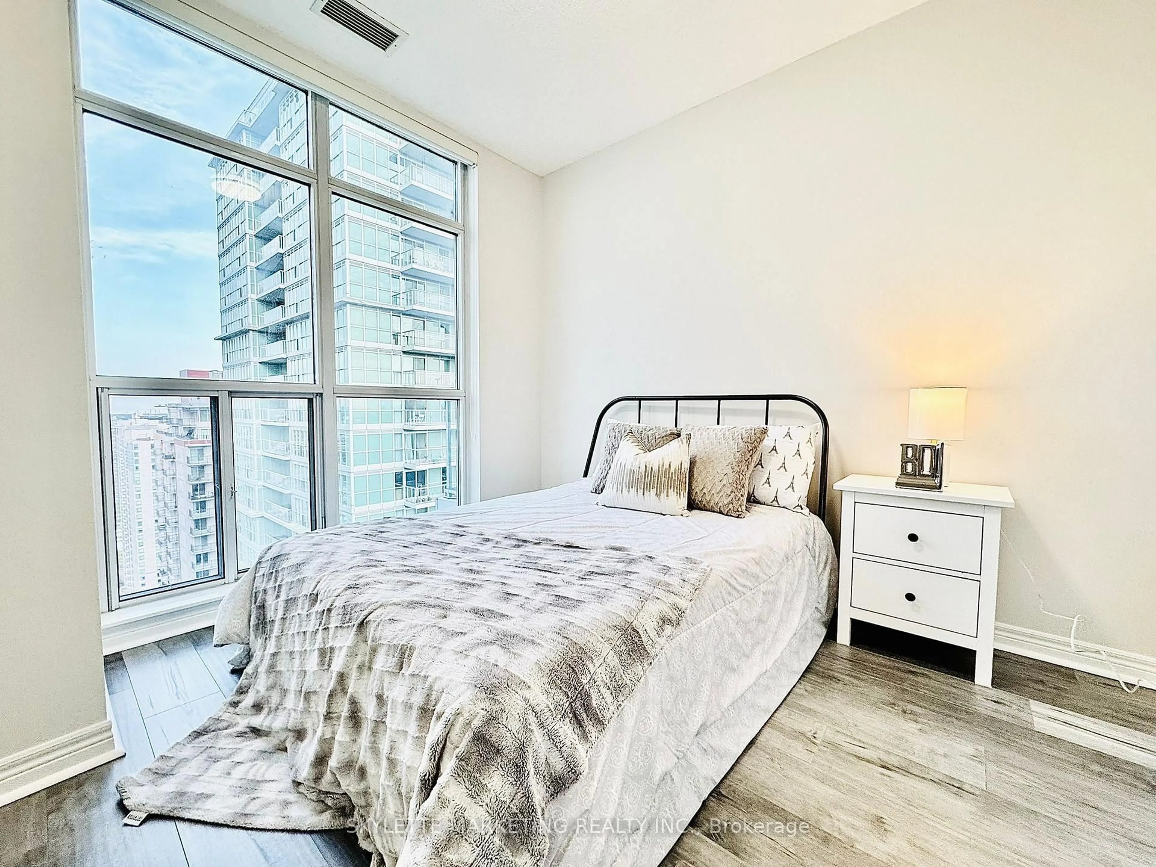 Bedroom with bed, unknown for 60 Town Centre Crt #Uph04, Toronto Ontario M1P 0B1