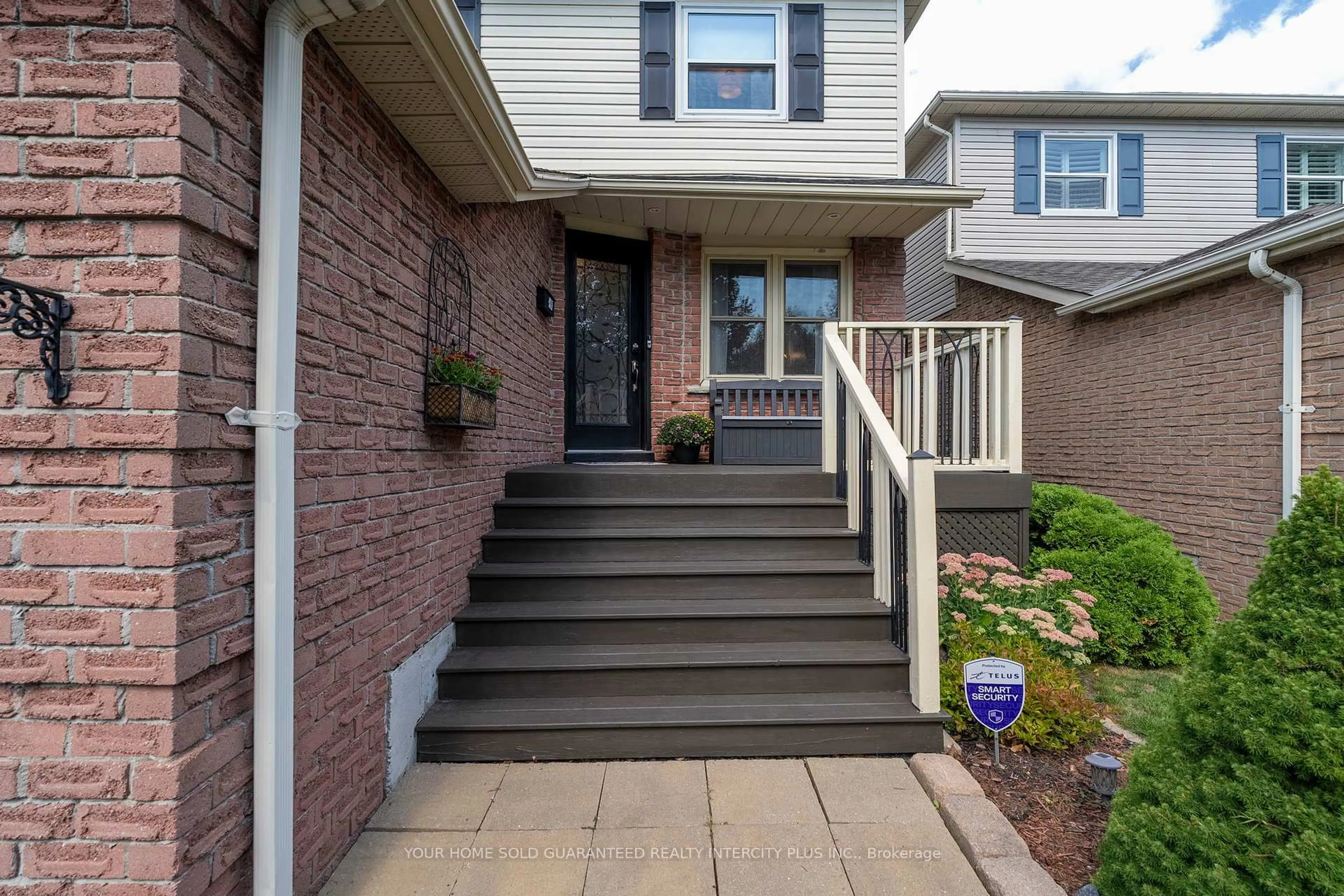 Unknown for 54 Lowder Pl, Whitby Ontario L1N 8B7