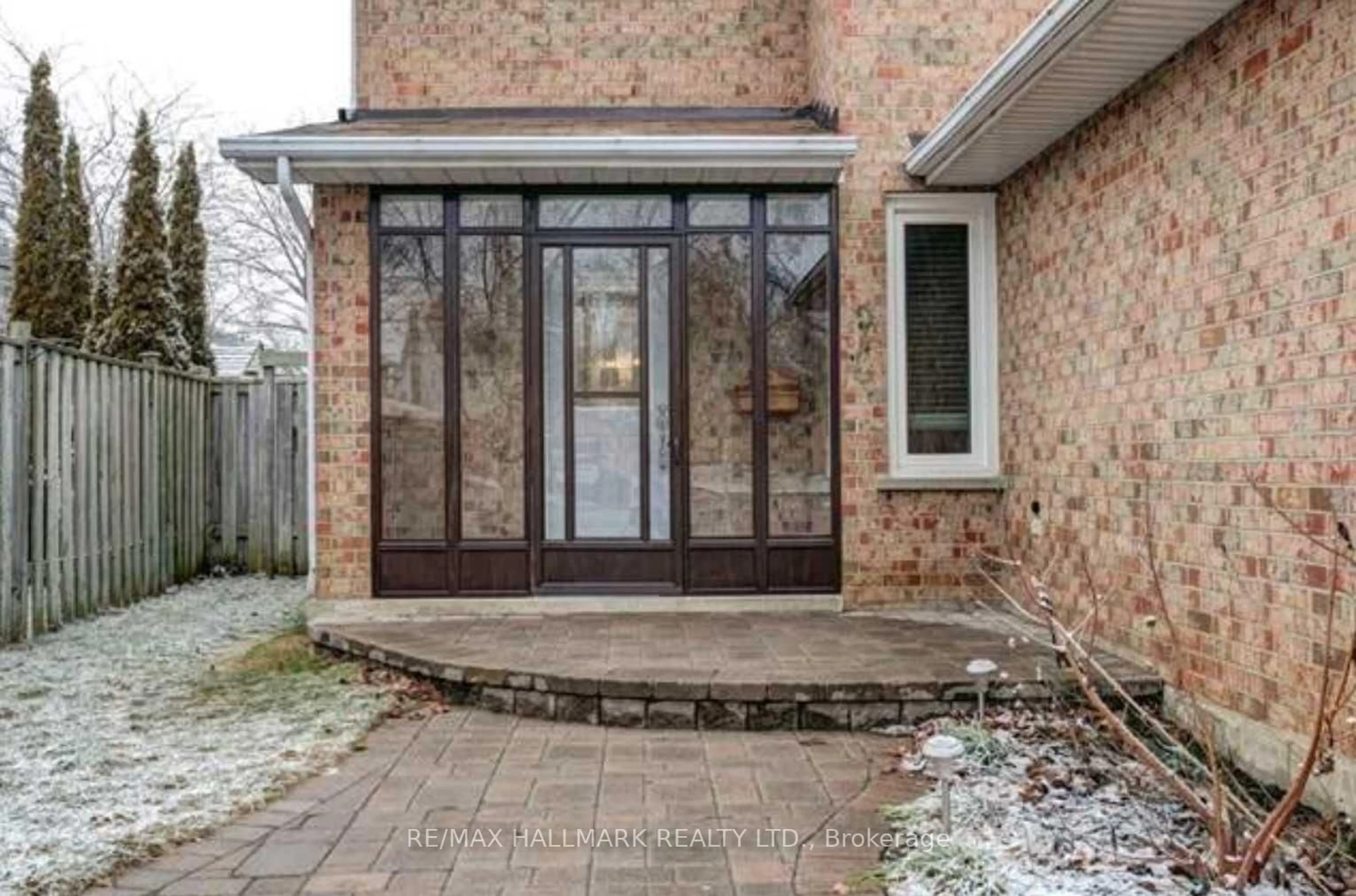 Unknown for 11 Empson Crt, Ajax Ontario L1S 3Y3