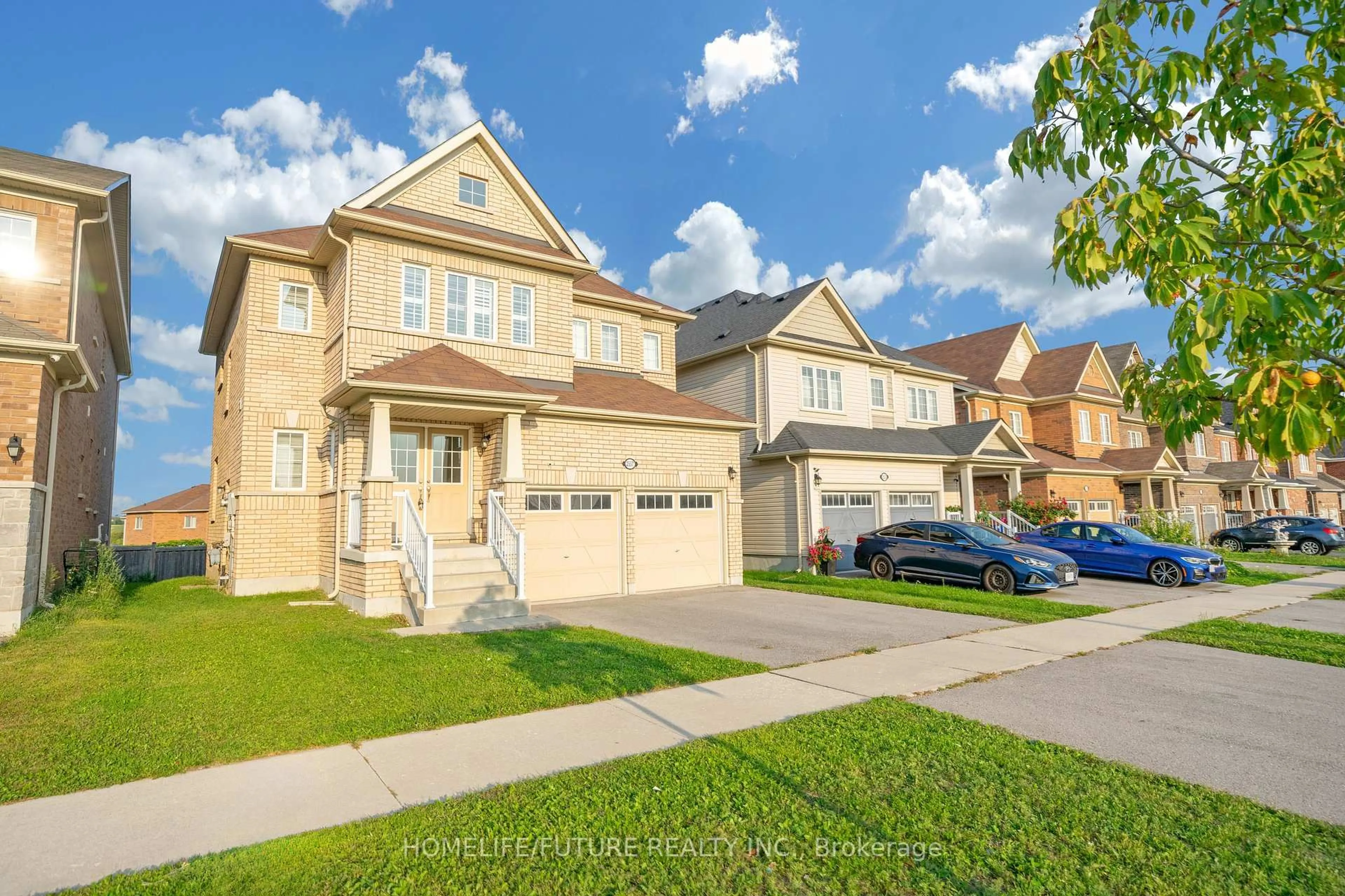 Unknown for 2557 Bridle Rd, Oshawa Ontario L1H 7K4