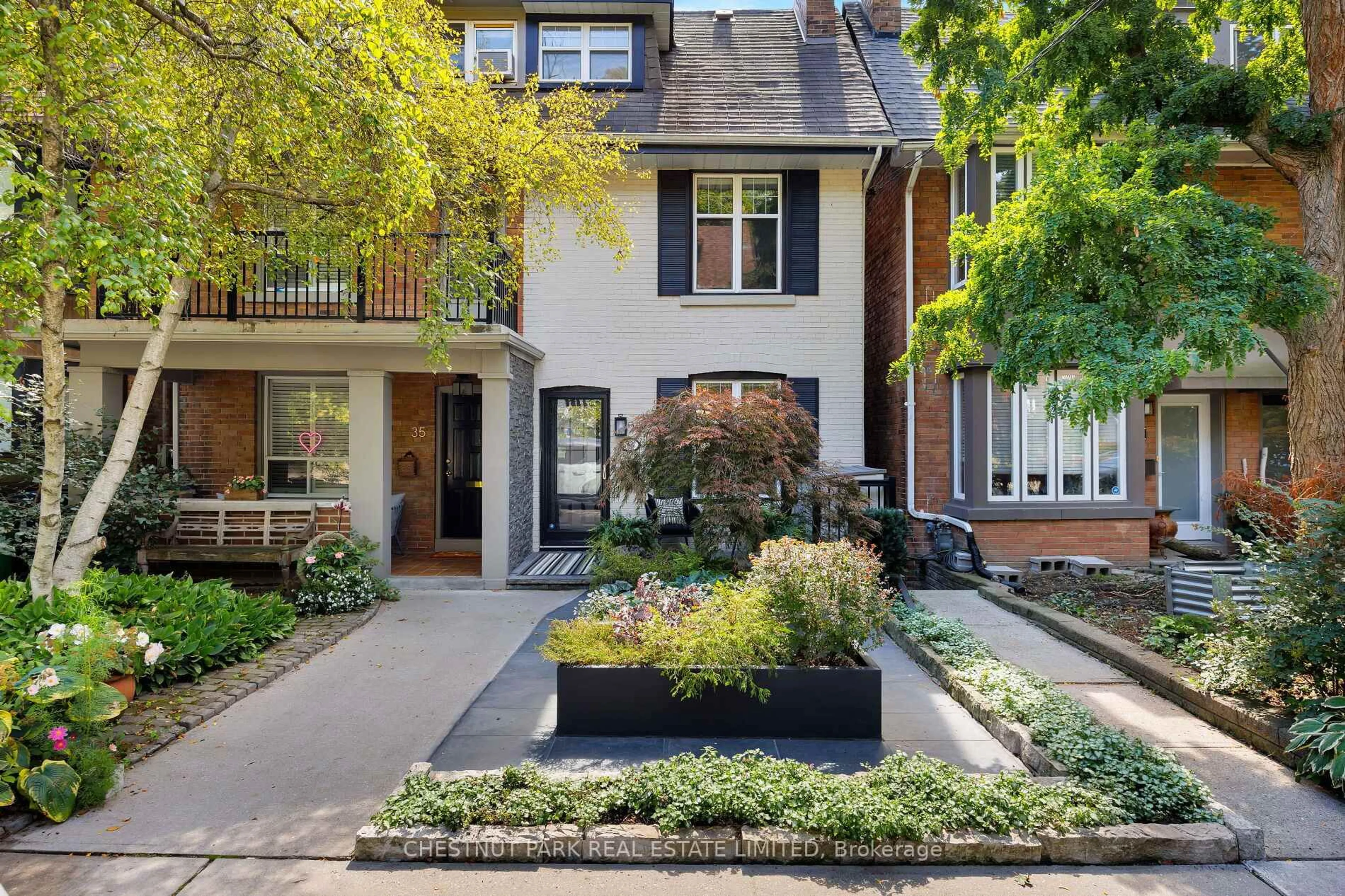 Home with brick exterior material, street for 33 Tennis Cres, Toronto Ontario M4K 1J4