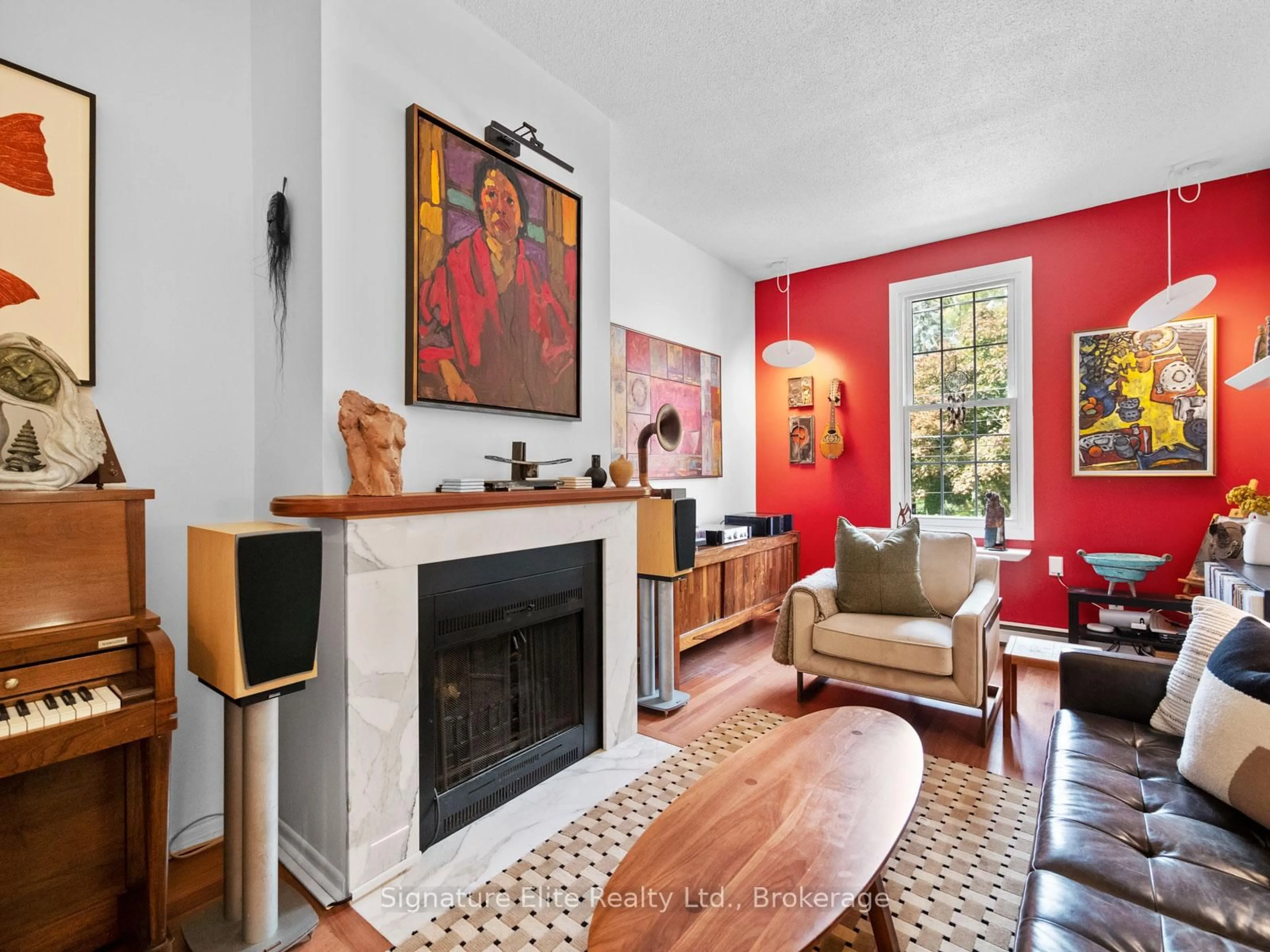 Living room with furniture, unknown for 101 Glen Manor Dr #13, Toronto Ontario M4E 3V3