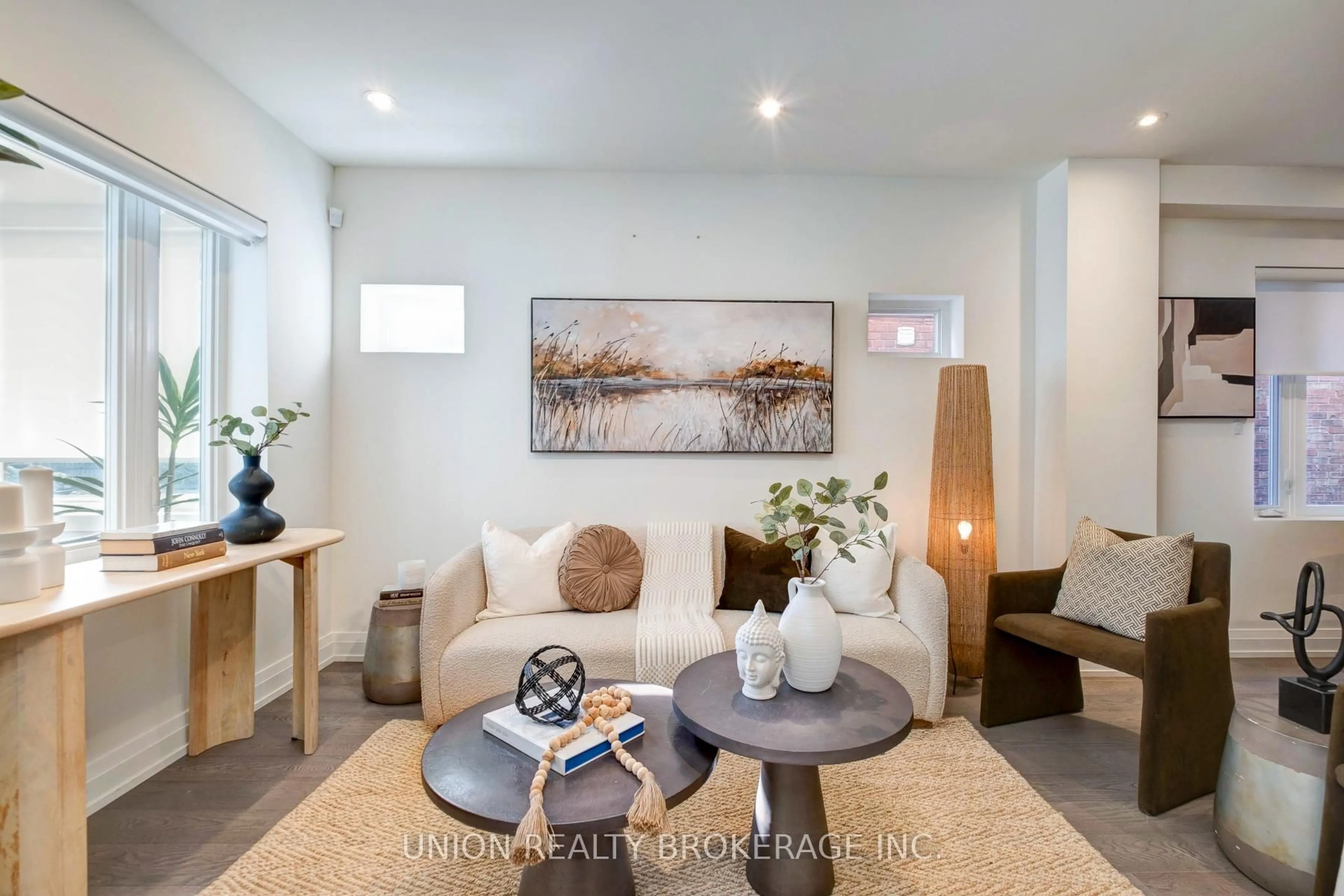 Living room with furniture, unknown for 26 Greenwood Ave, Toronto Ontario M4L 2P4
