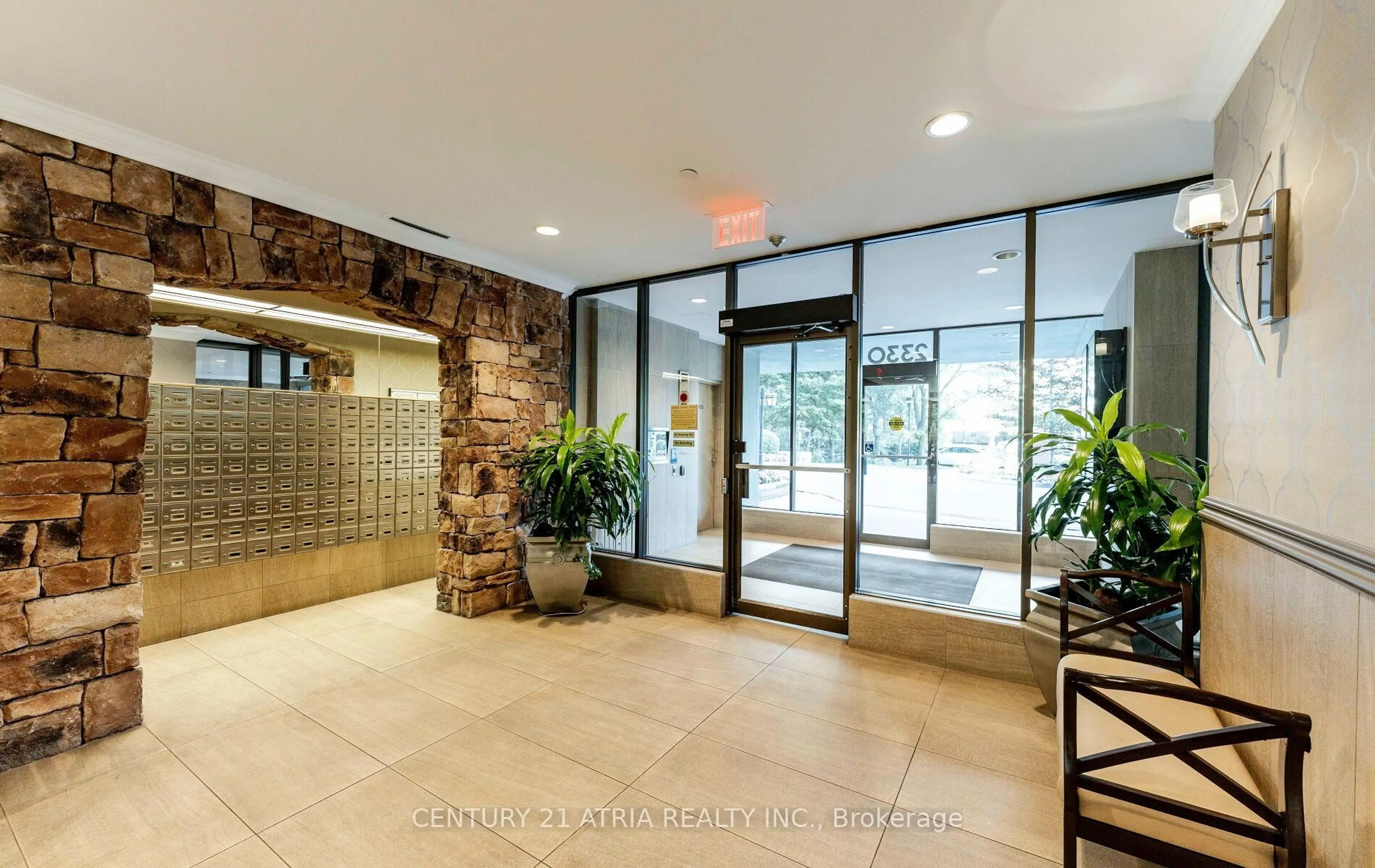 Indoor foyer for 2330 Bridletowne Circ #1505, Toronto Ontario M1W 3P6