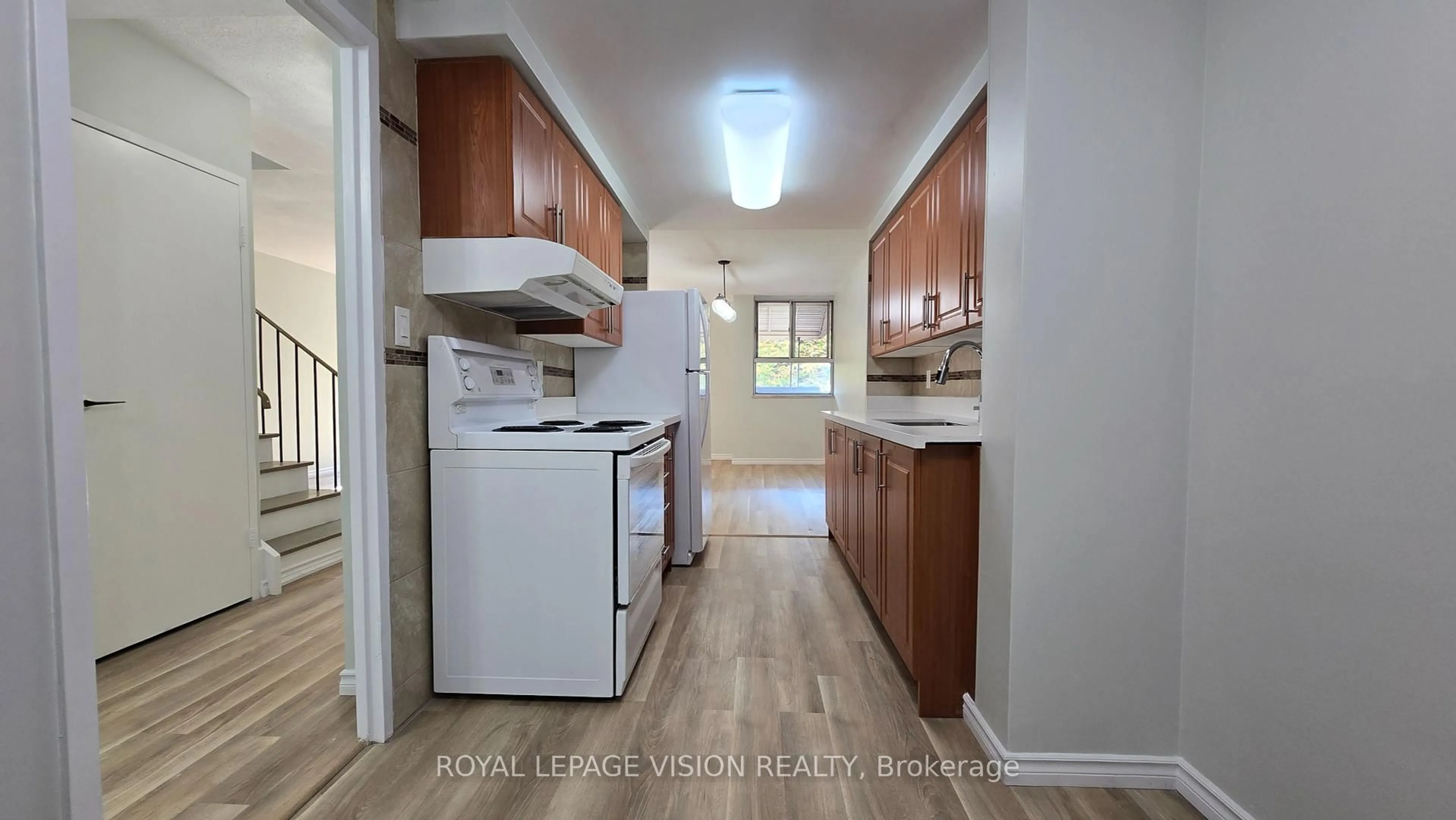 Standard kitchen, unknown for 6 Crescent Town Rd #406, Toronto Ontario M4C 5L3