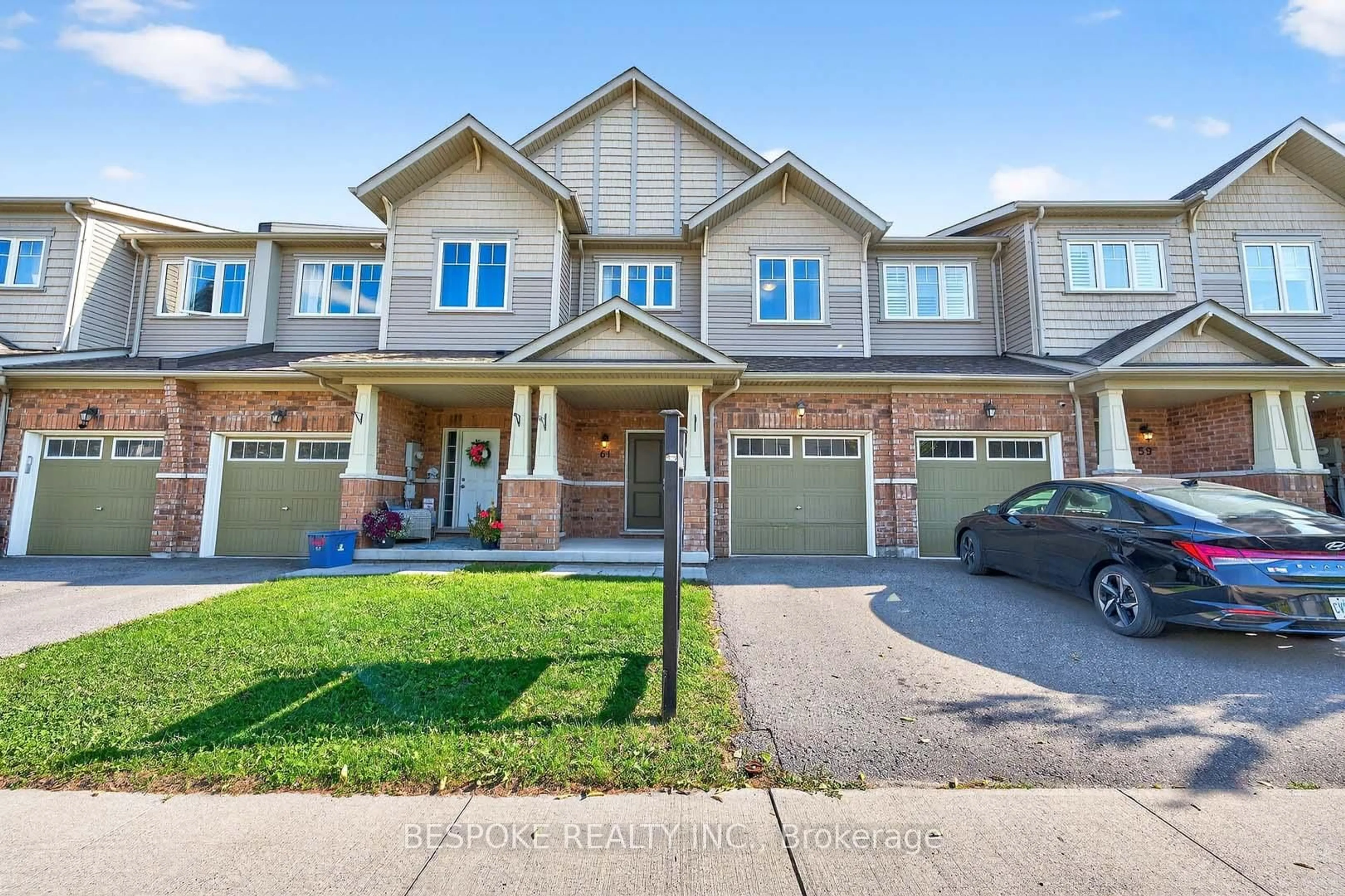 Home with brick exterior material, street for 61 Nearco Cres, Oshawa Ontario L1L 0J4