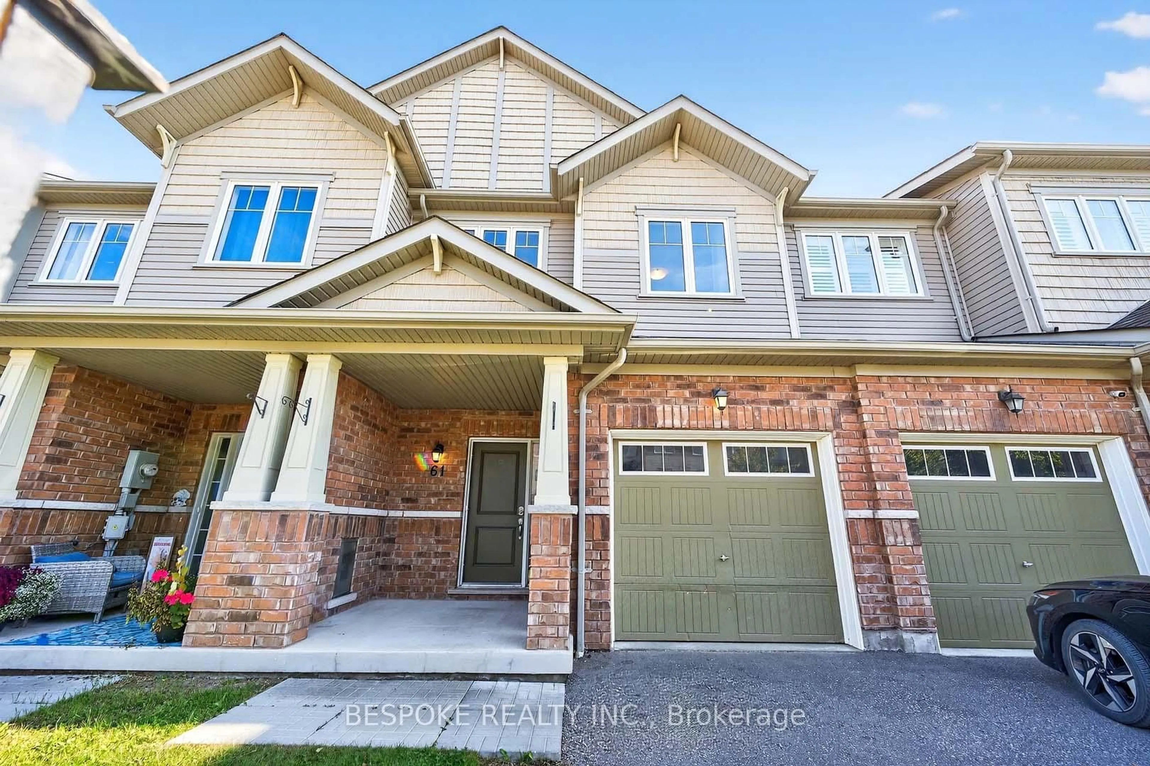 Home with brick exterior material, street for 61 Nearco Cres, Oshawa Ontario L1L 0J4