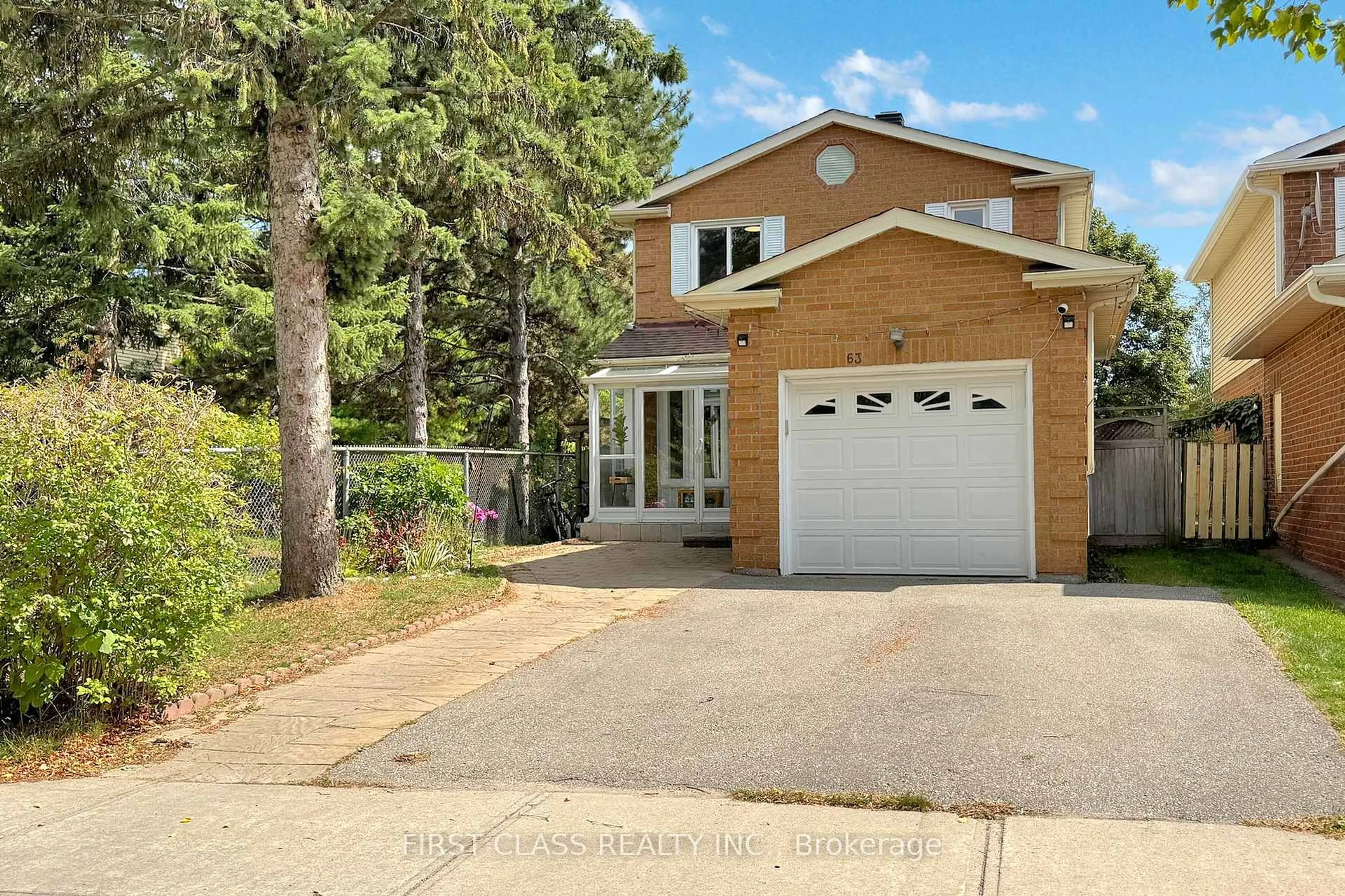 Home with vinyl exterior material, street for 63 Moorehouse Dr, Toronto Ontario M1V 2E2