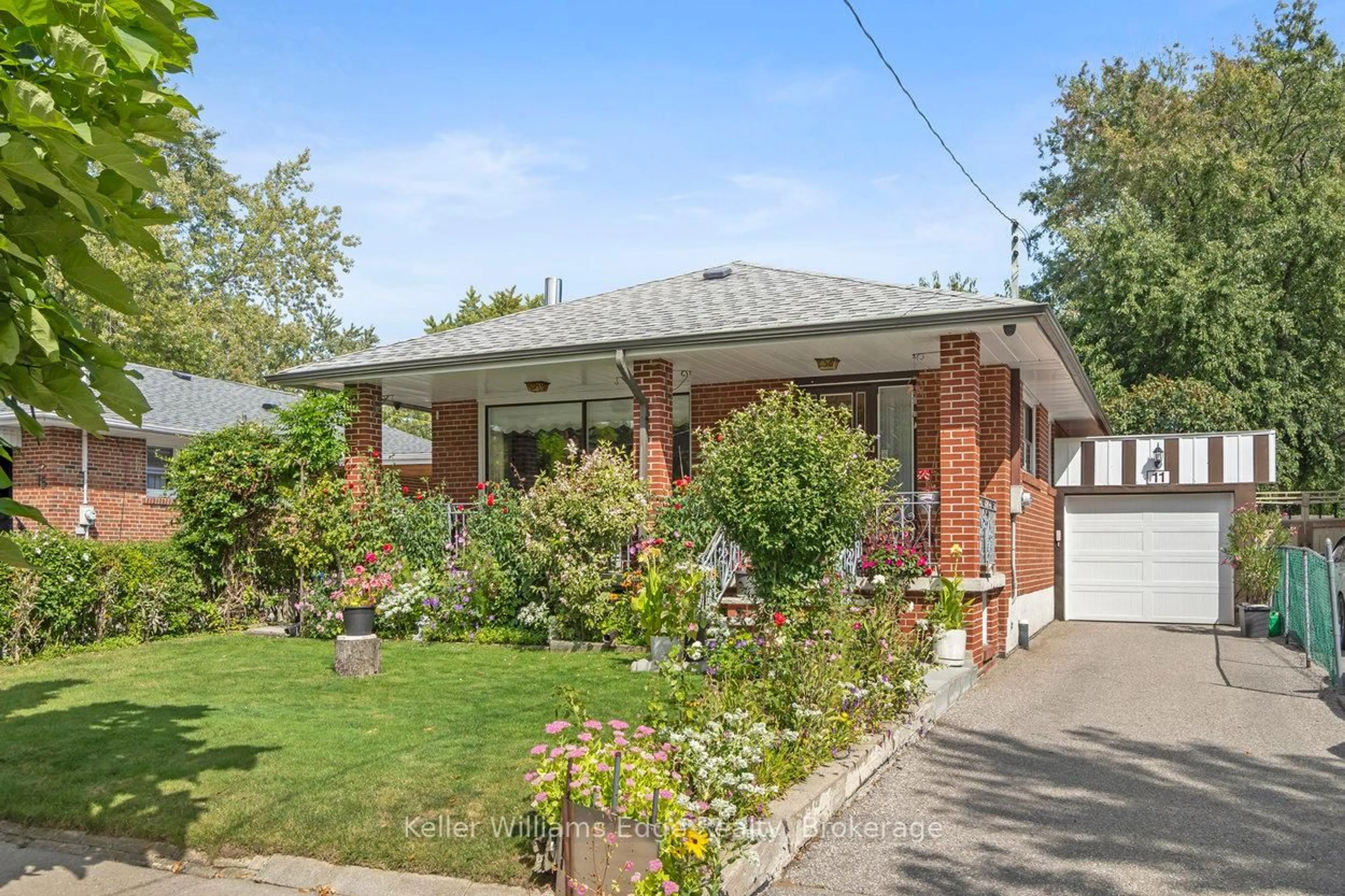 Home with brick exterior material, street for 11 Calumet Cres, Toronto Ontario M1H 1W4